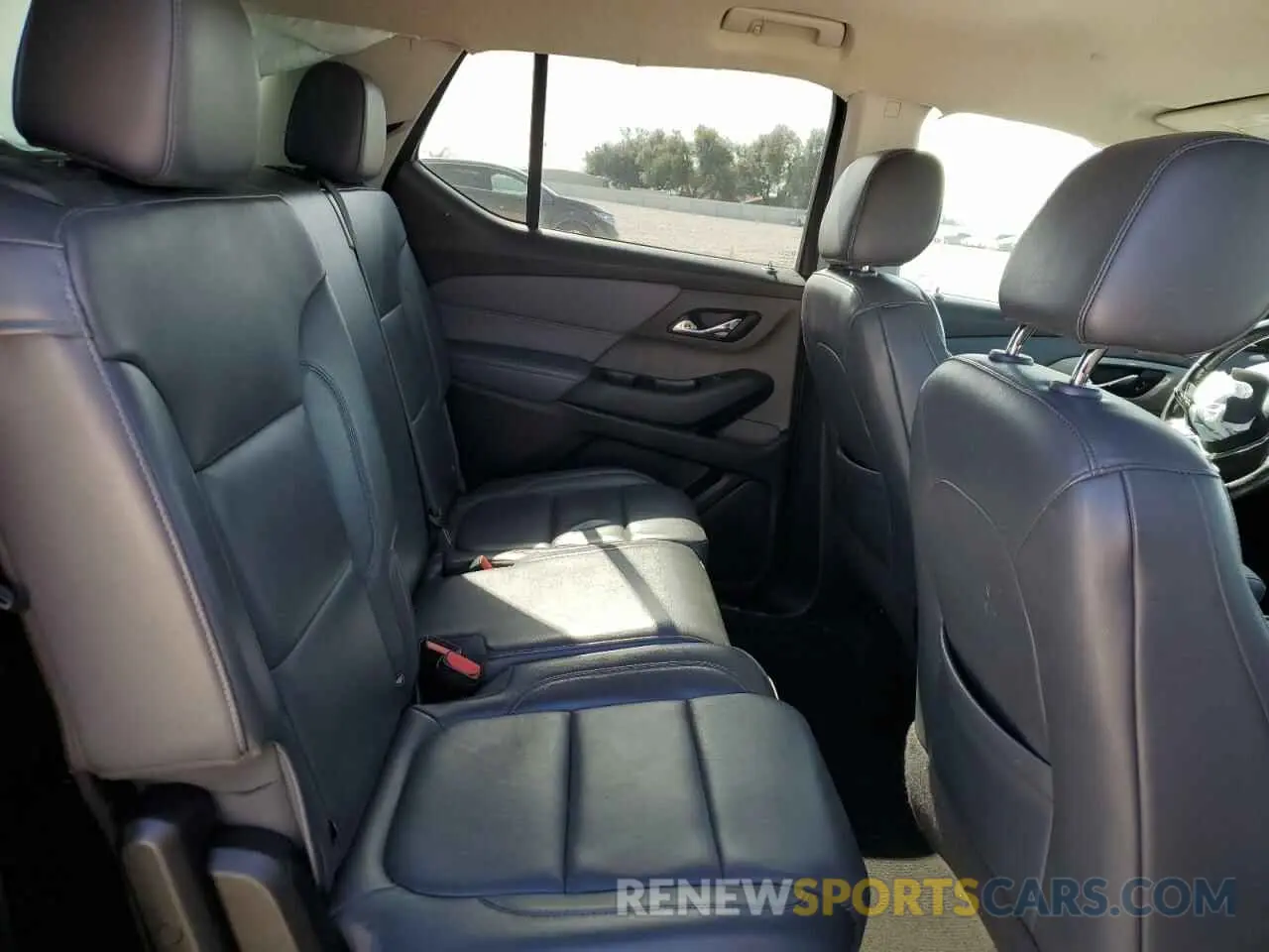 12 Photograph of a damaged car 1GNERHKW1KJ139893 CHEVROLET TRAVERSE 2019