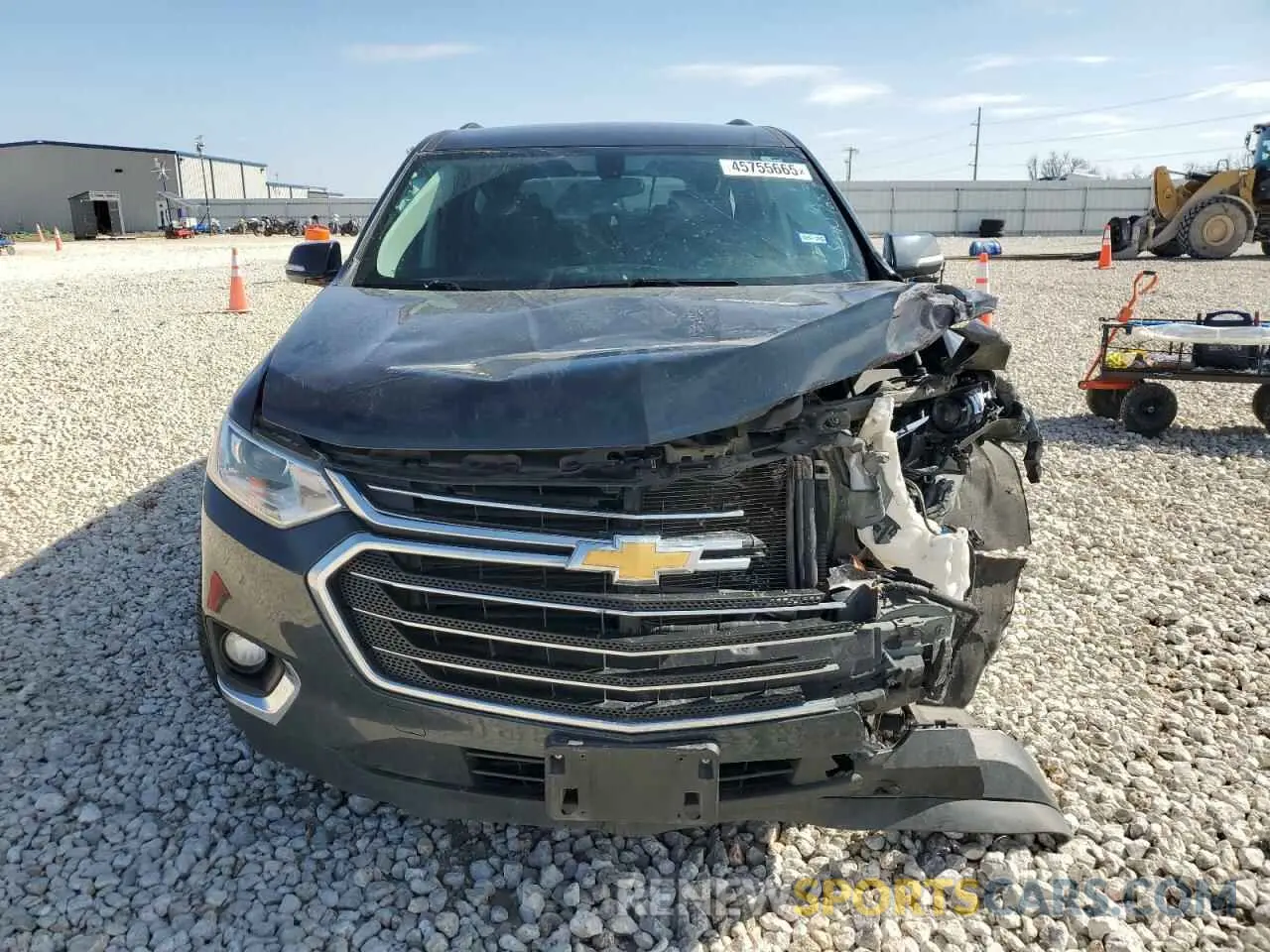 5 Photograph of a damaged car 1GNERHKW1KJ139893 CHEVROLET TRAVERSE 2019