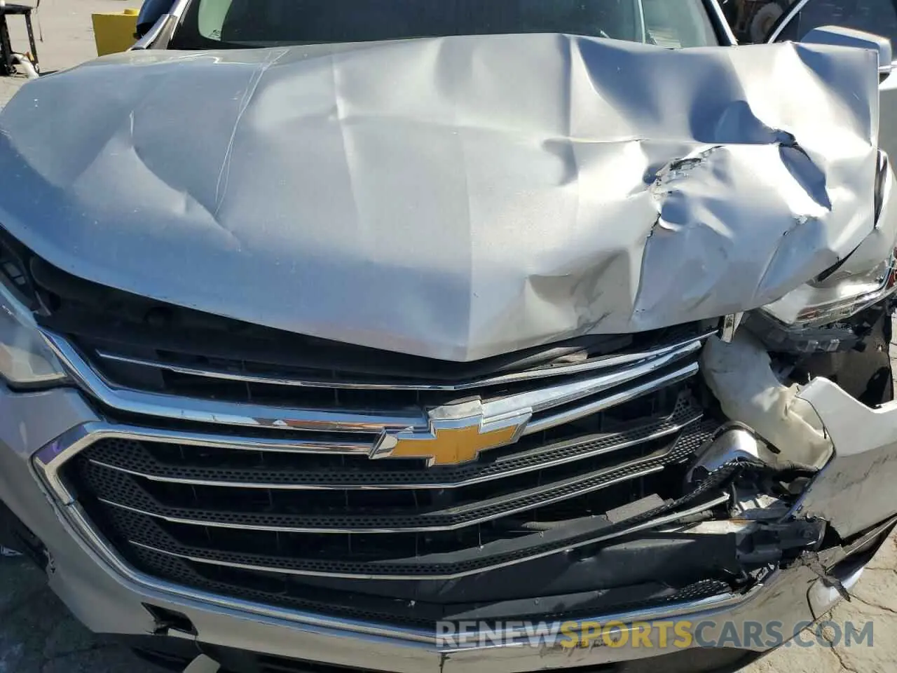 14 Photograph of a damaged car 1GNERHKW2KJ245737 CHEVROLET TRAVERSE 2019