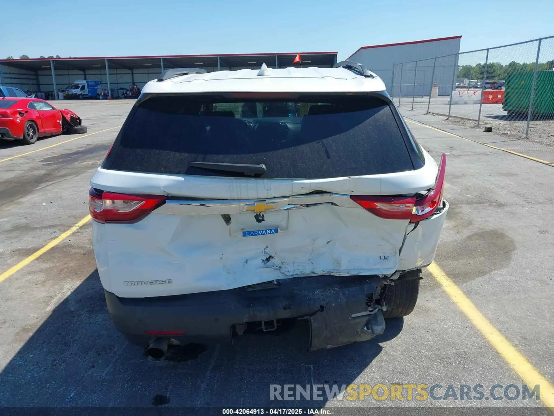 16 Photograph of a damaged car 1GNERHKW2KJ305953 CHEVROLET TRAVERSE 2019