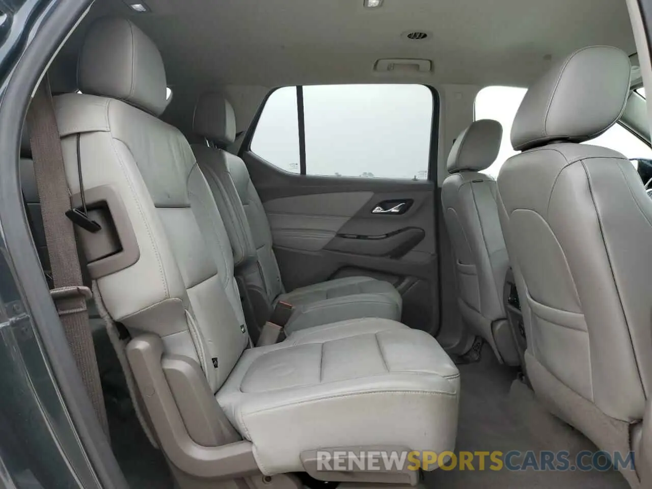 11 Photograph of a damaged car 1GNERHKW3KJ132296 CHEVROLET TRAVERSE 2019