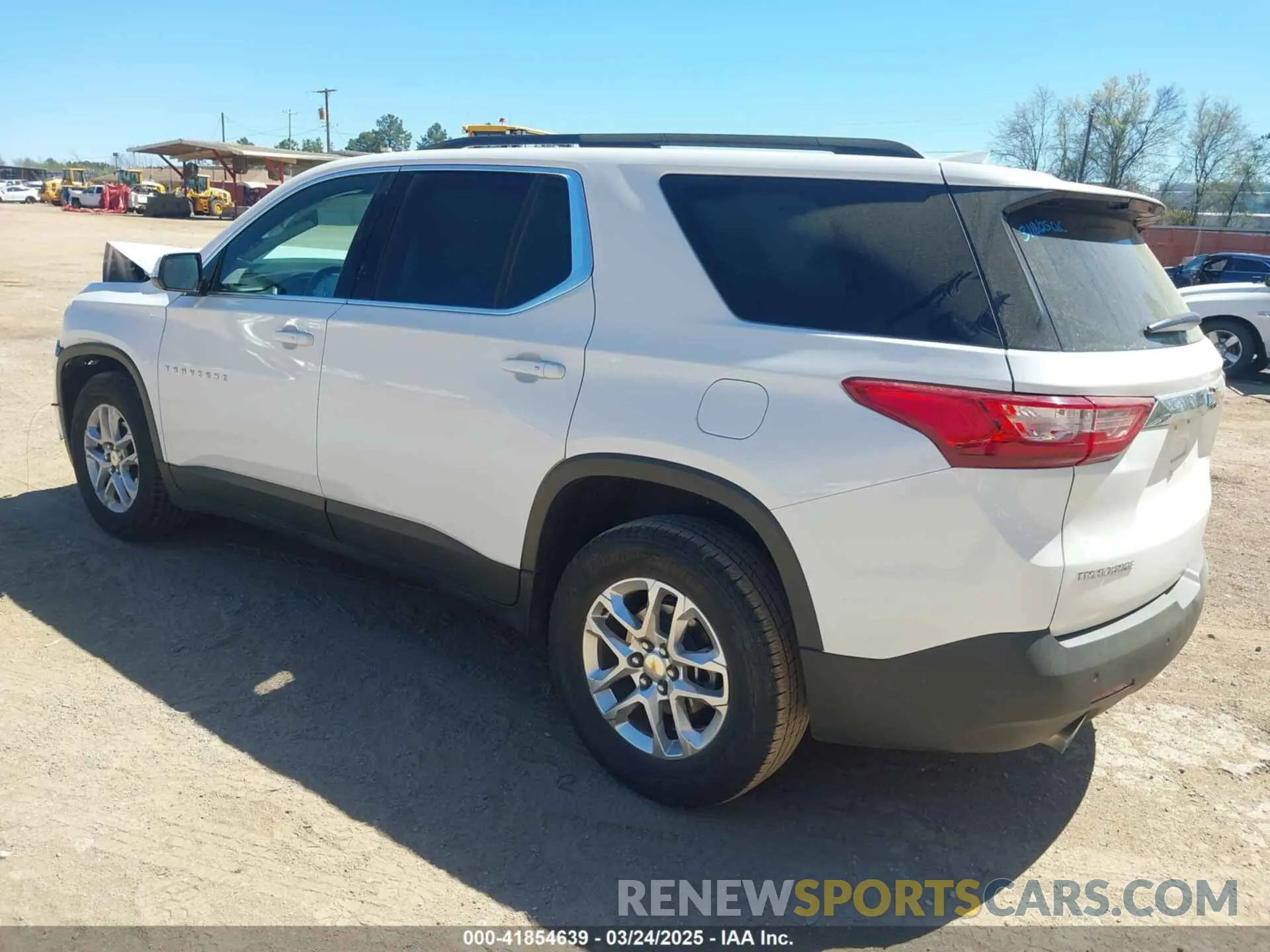 3 Photograph of a damaged car 1GNERHKW4KJ141055 CHEVROLET TRAVERSE 2019