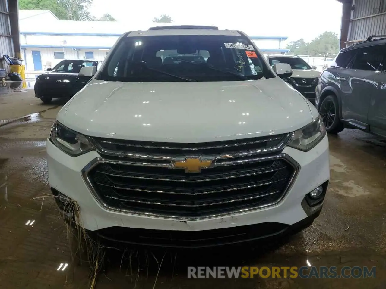 5 Photograph of a damaged car 1GNERHKW4KJ172595 CHEVROLET TRAVERSE 2019