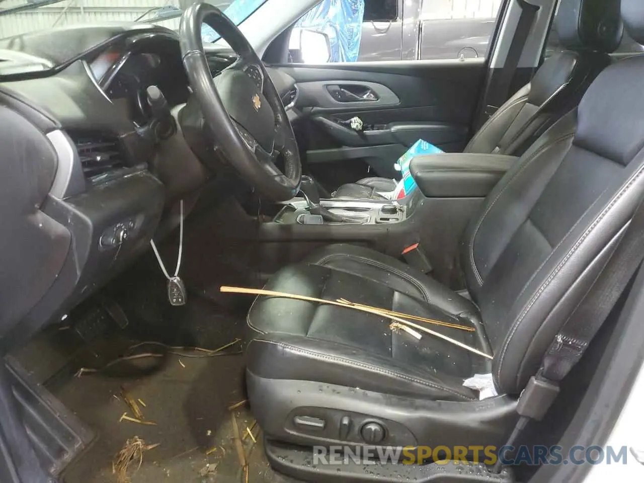 7 Photograph of a damaged car 1GNERHKW4KJ172595 CHEVROLET TRAVERSE 2019