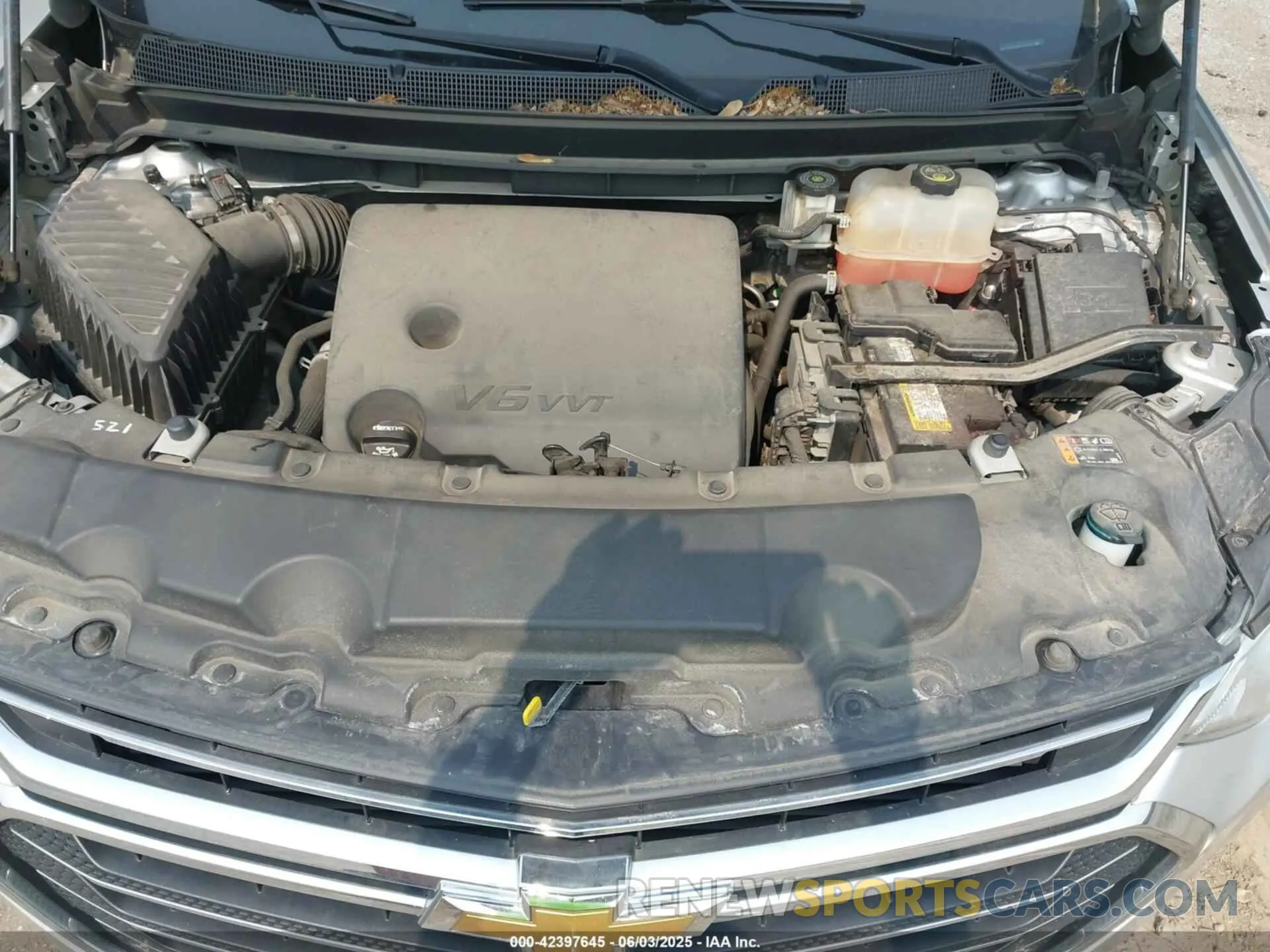 10 Photograph of a damaged car 1GNERHKW7KJ257026 CHEVROLET TRAVERSE 2019