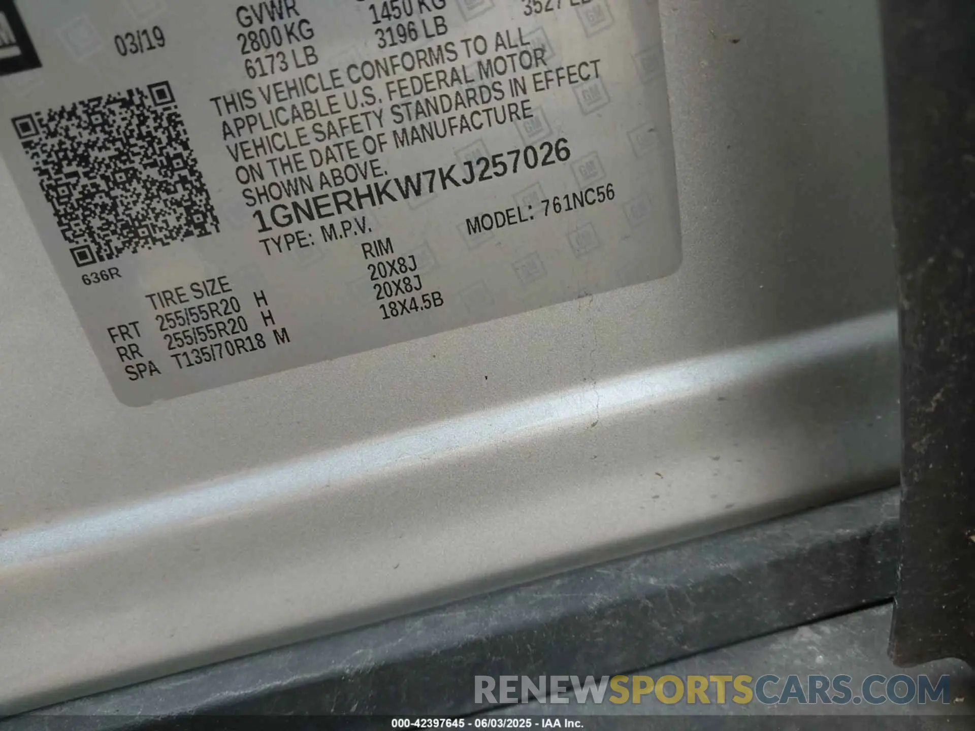 9 Photograph of a damaged car 1GNERHKW7KJ257026 CHEVROLET TRAVERSE 2019