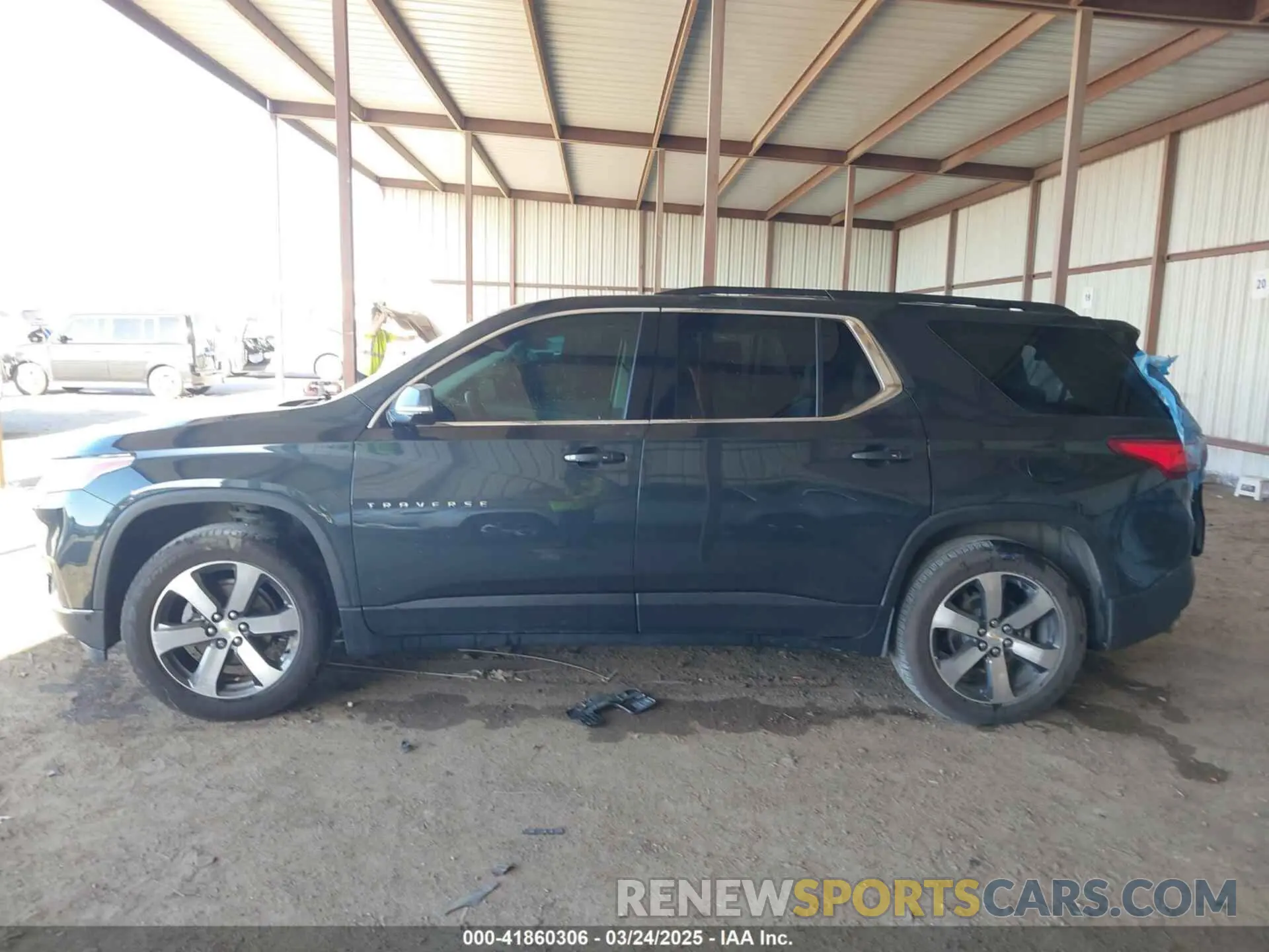 14 Photograph of a damaged car 1GNERHKW8KJ196799 CHEVROLET TRAVERSE 2019