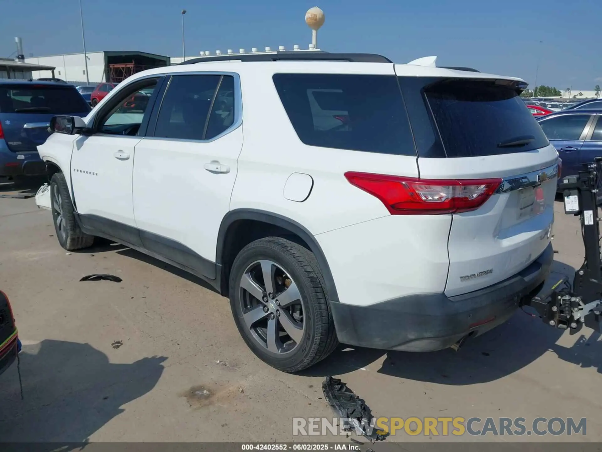 3 Photograph of a damaged car 1GNERHKW8KJ243720 CHEVROLET TRAVERSE 2019