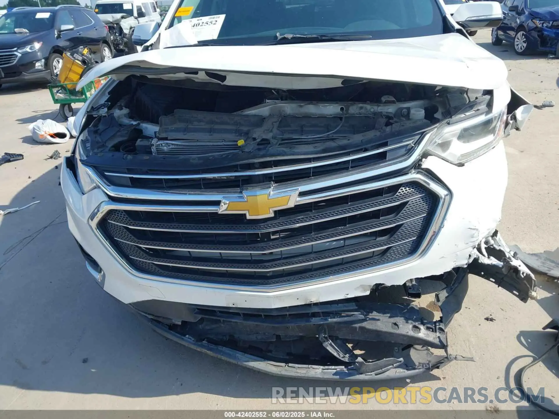 6 Photograph of a damaged car 1GNERHKW8KJ243720 CHEVROLET TRAVERSE 2019