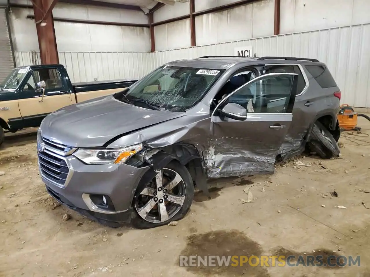 1 Photograph of a damaged car 1GNERHKW9KJ244942 CHEVROLET TRAVERSE 2019