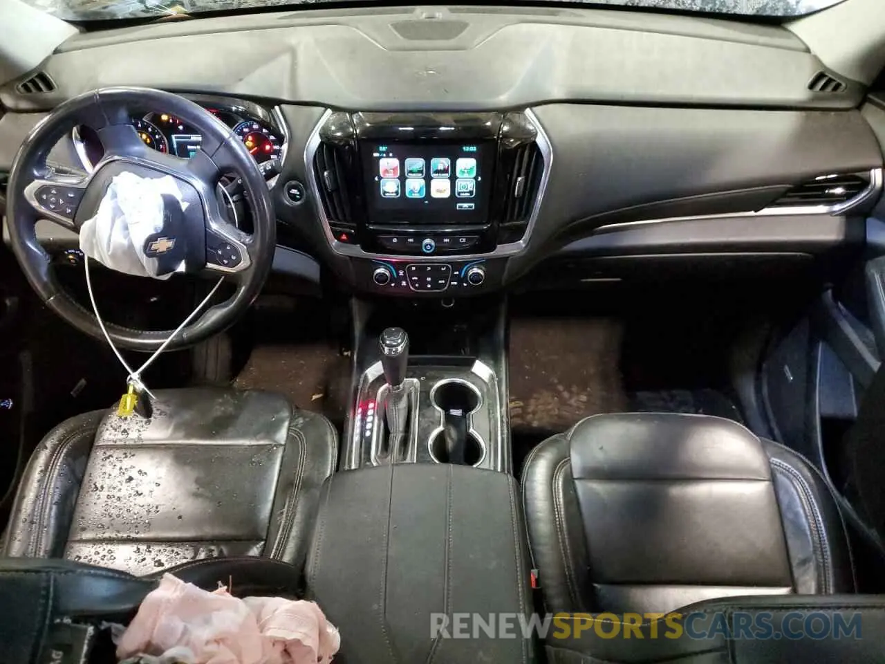 8 Photograph of a damaged car 1GNERHKW9KJ244942 CHEVROLET TRAVERSE 2019