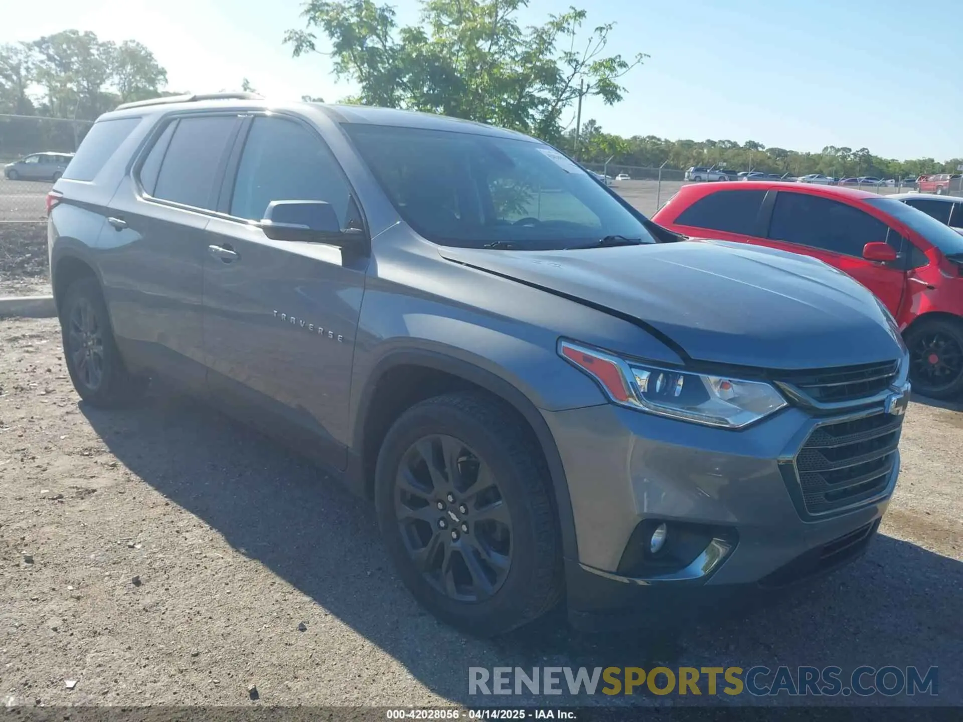 1 Photograph of a damaged car 1GNERJKW9KJ273686 CHEVROLET TRAVERSE 2019