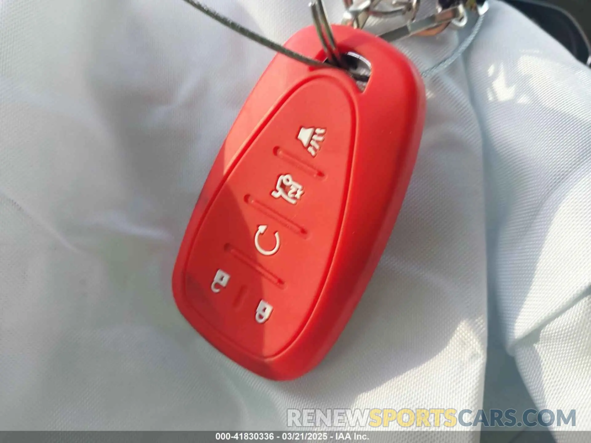 11 Photograph of a damaged car 1GNERKKW2KJ243838 CHEVROLET TRAVERSE 2019