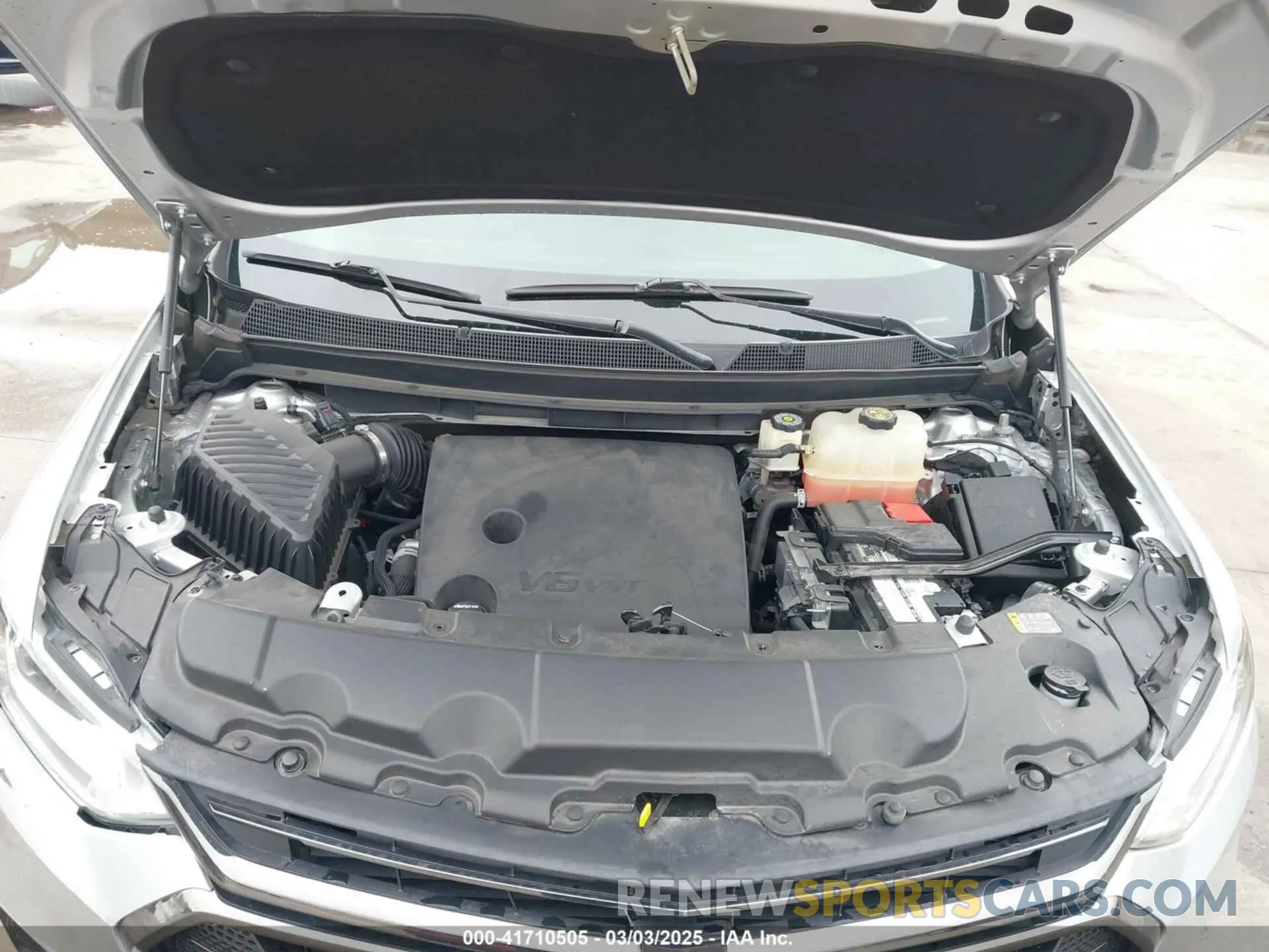 10 Photograph of a damaged car 1GNERKKW3KJ249387 CHEVROLET TRAVERSE 2019