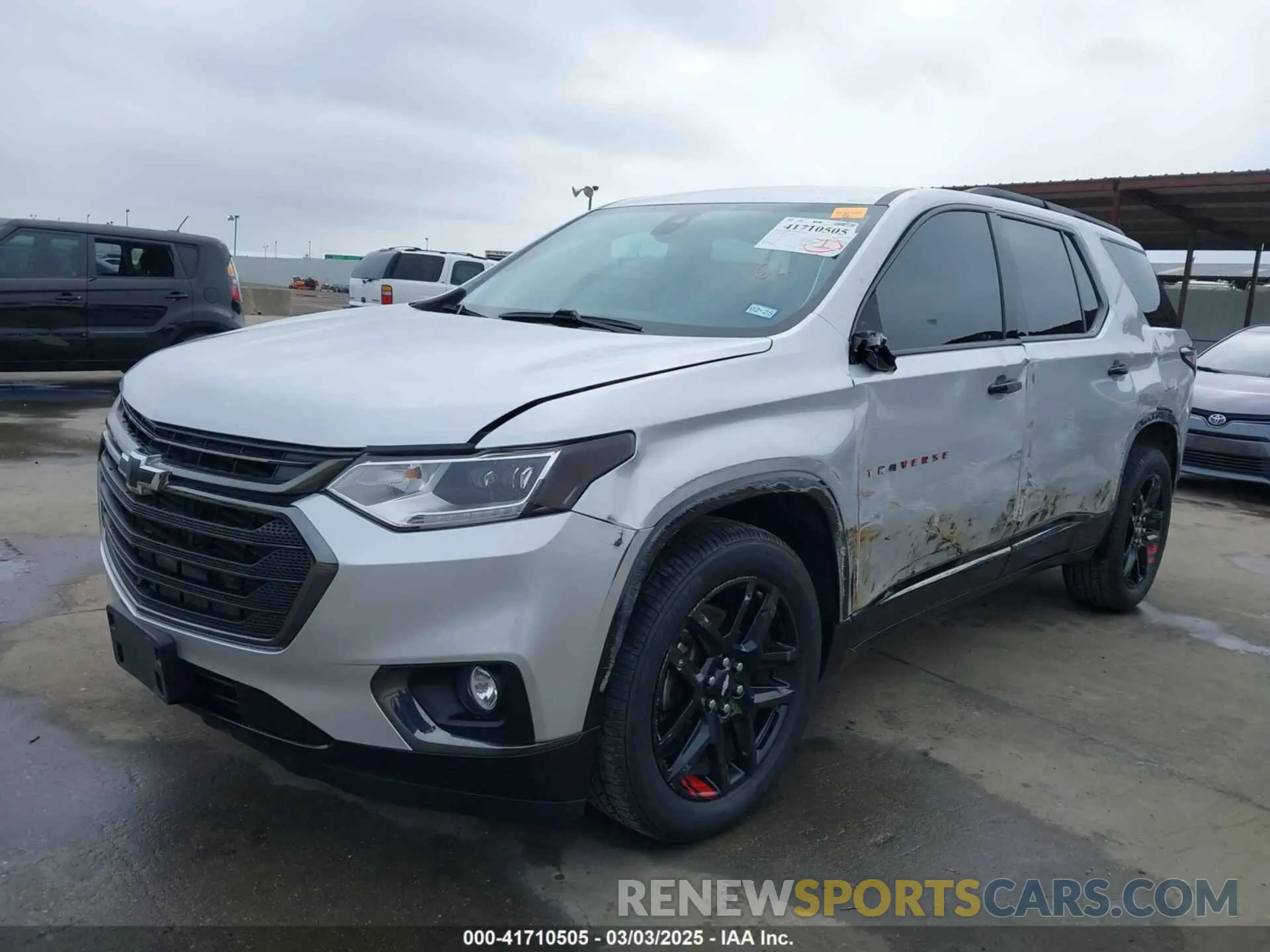 2 Photograph of a damaged car 1GNERKKW3KJ249387 CHEVROLET TRAVERSE 2019