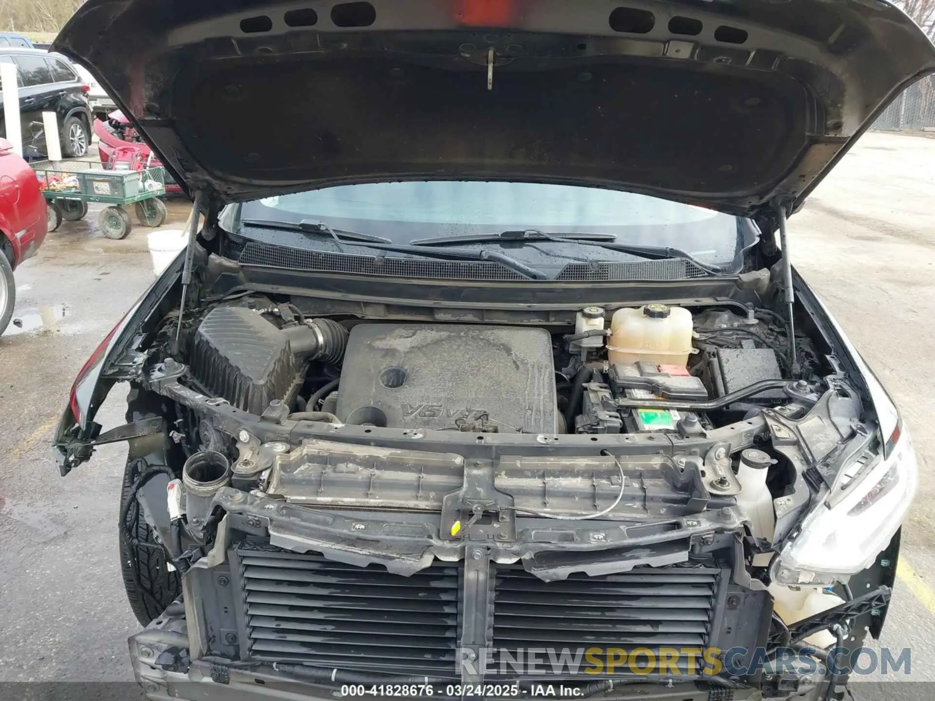 10 Photograph of a damaged car 1GNERKKW4KJ148388 CHEVROLET TRAVERSE 2019