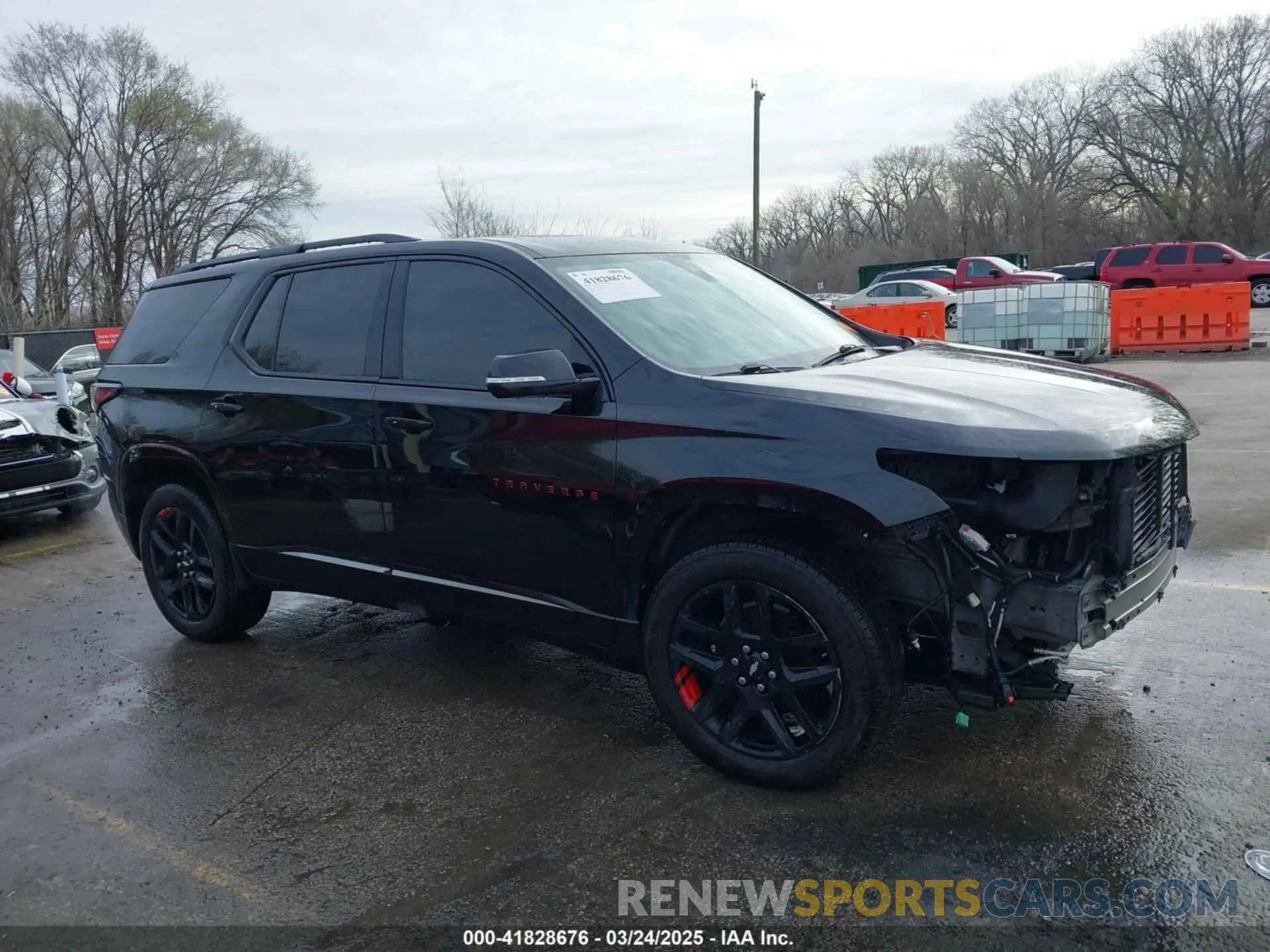 13 Photograph of a damaged car 1GNERKKW4KJ148388 CHEVROLET TRAVERSE 2019