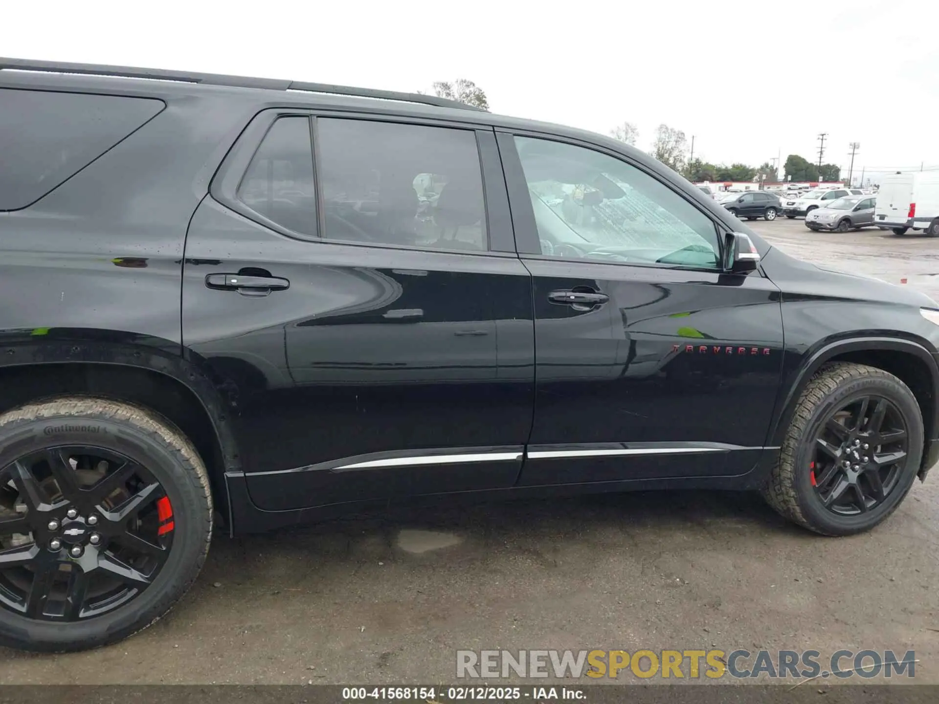 14 Photograph of a damaged car 1GNERKKW5KJ198202 CHEVROLET TRAVERSE 2019