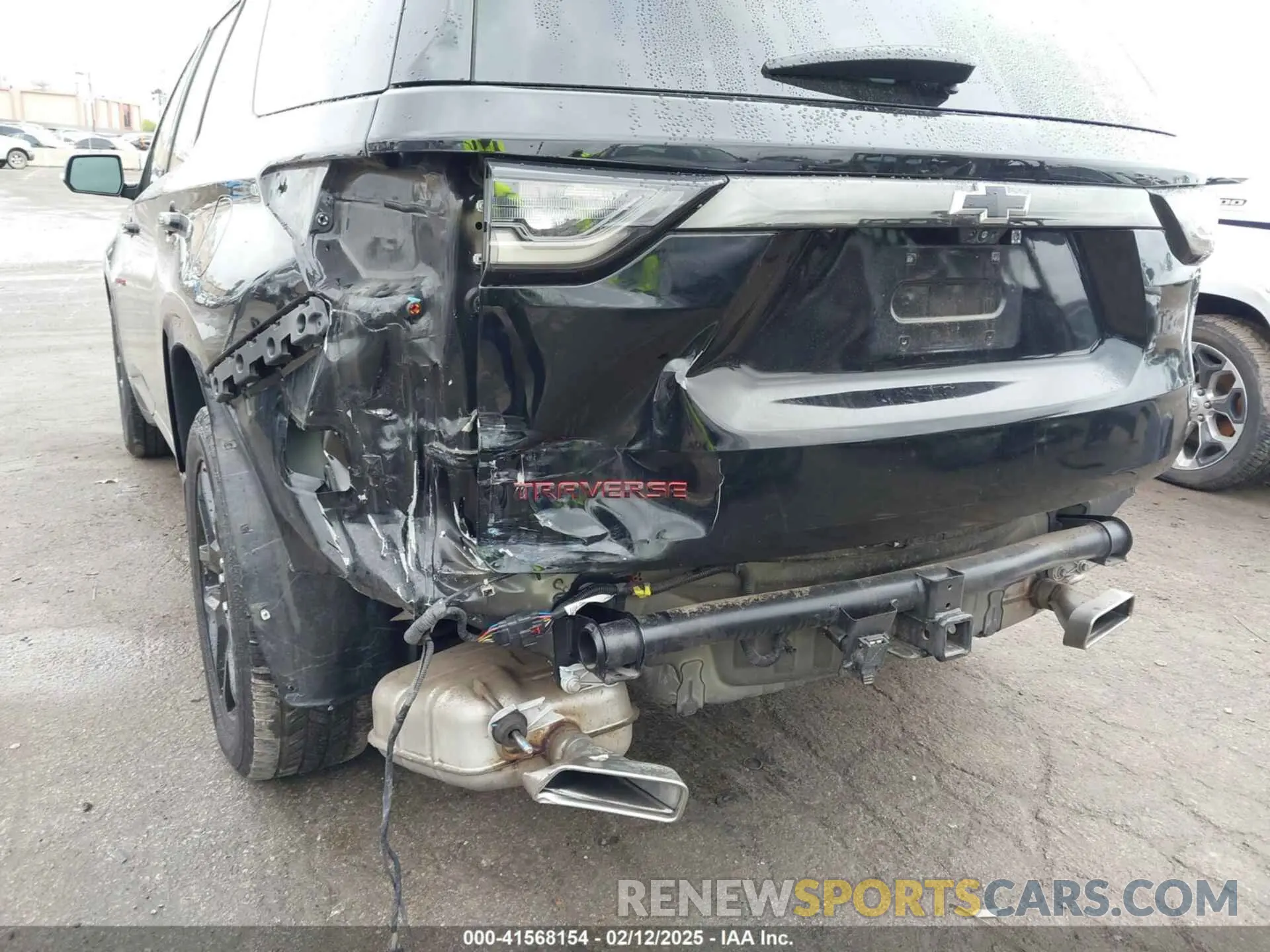 6 Photograph of a damaged car 1GNERKKW5KJ198202 CHEVROLET TRAVERSE 2019