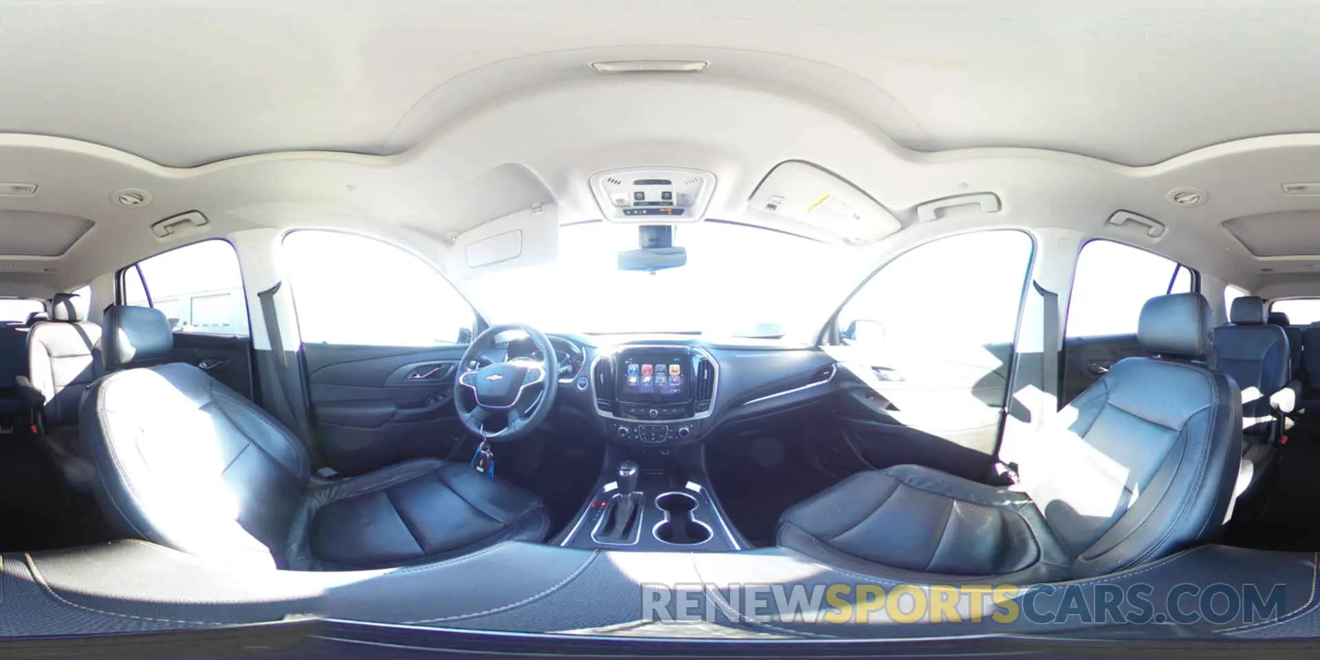 16 Photograph of a damaged car 1GNERKKW5KJ290698 CHEVROLET TRAVERSE 2019