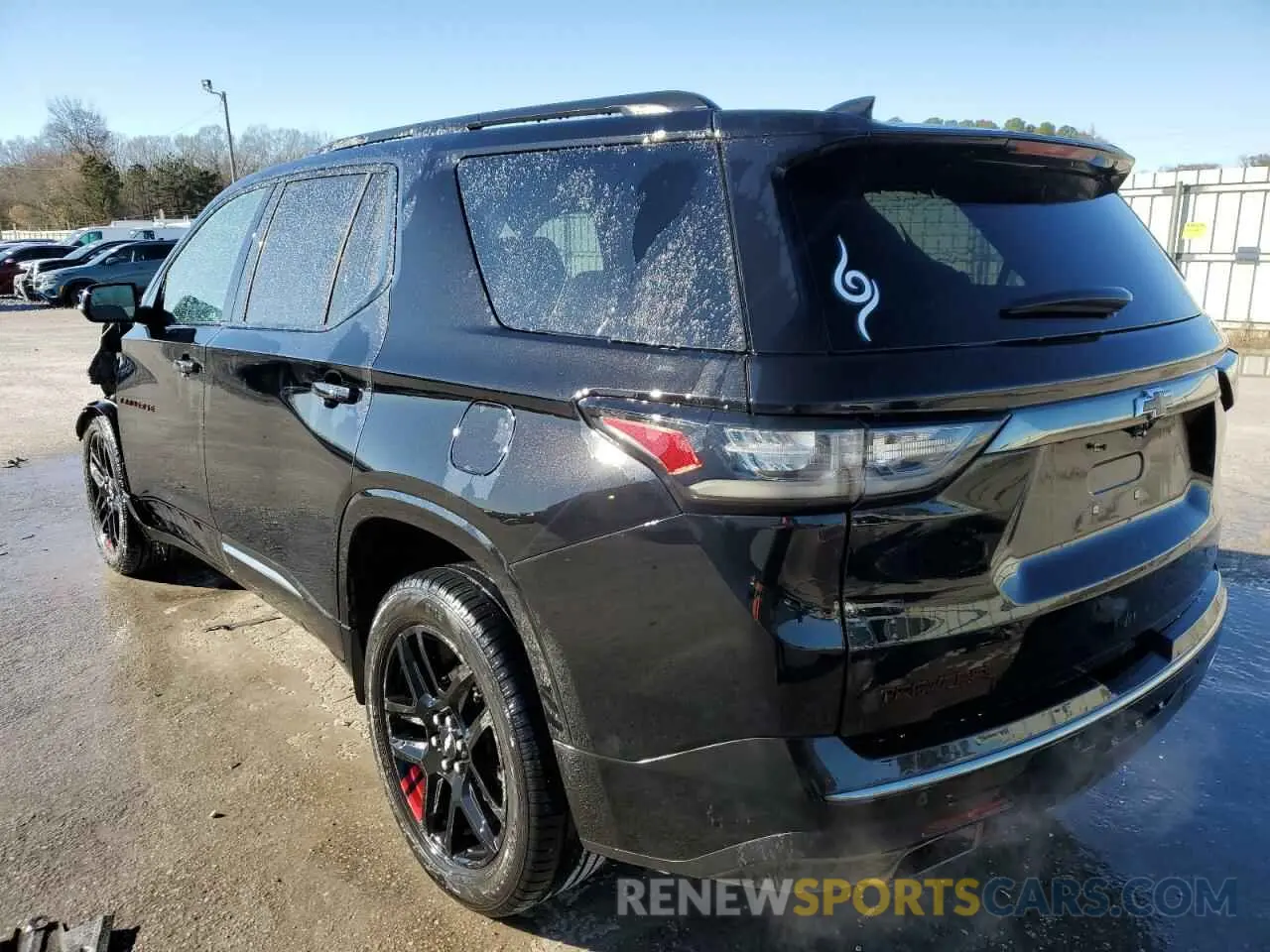 2 Photograph of a damaged car 1GNERKKW5KJ290698 CHEVROLET TRAVERSE 2019