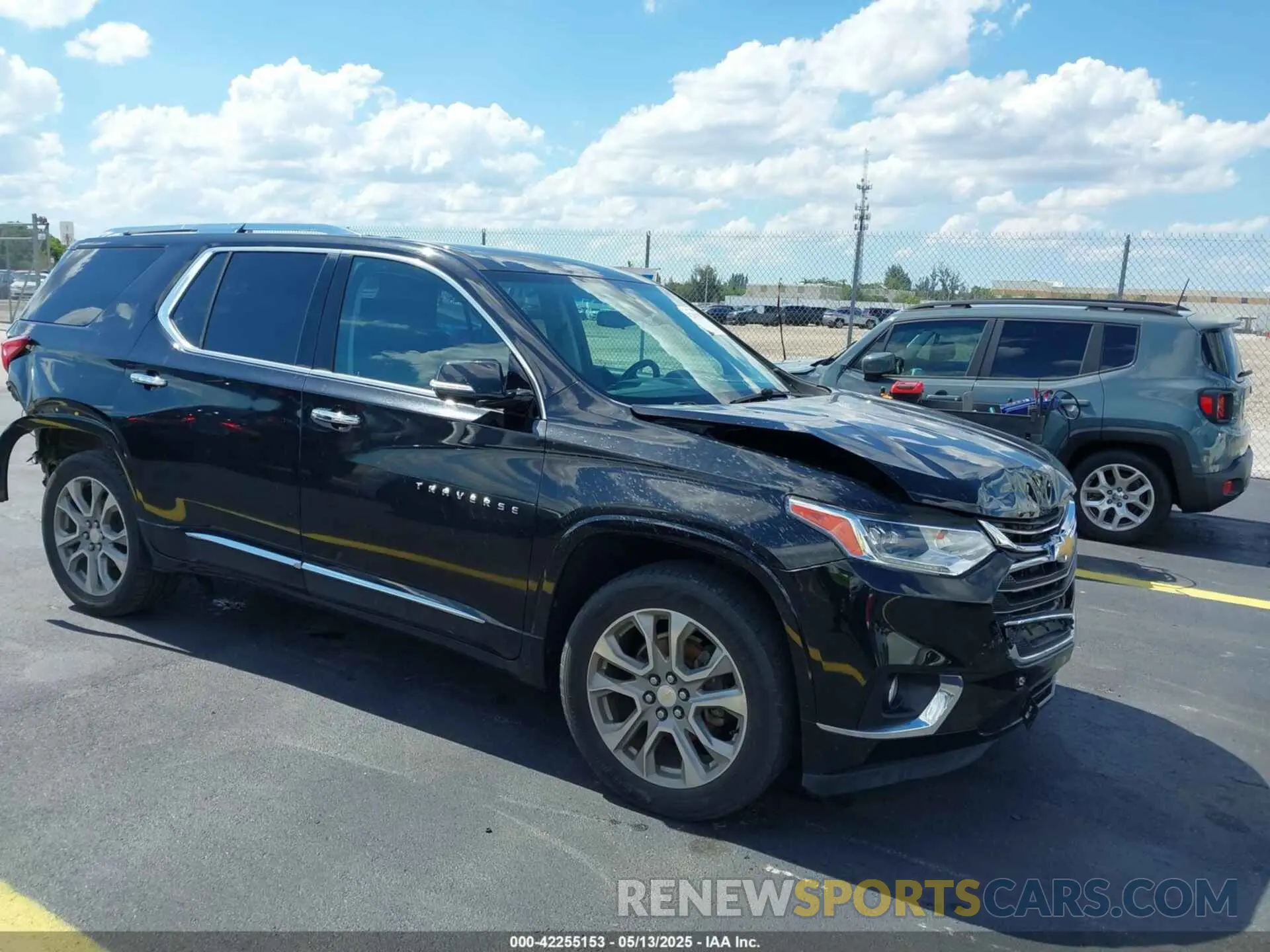 1 Photograph of a damaged car 1GNERKKW6KJ177956 CHEVROLET TRAVERSE 2019