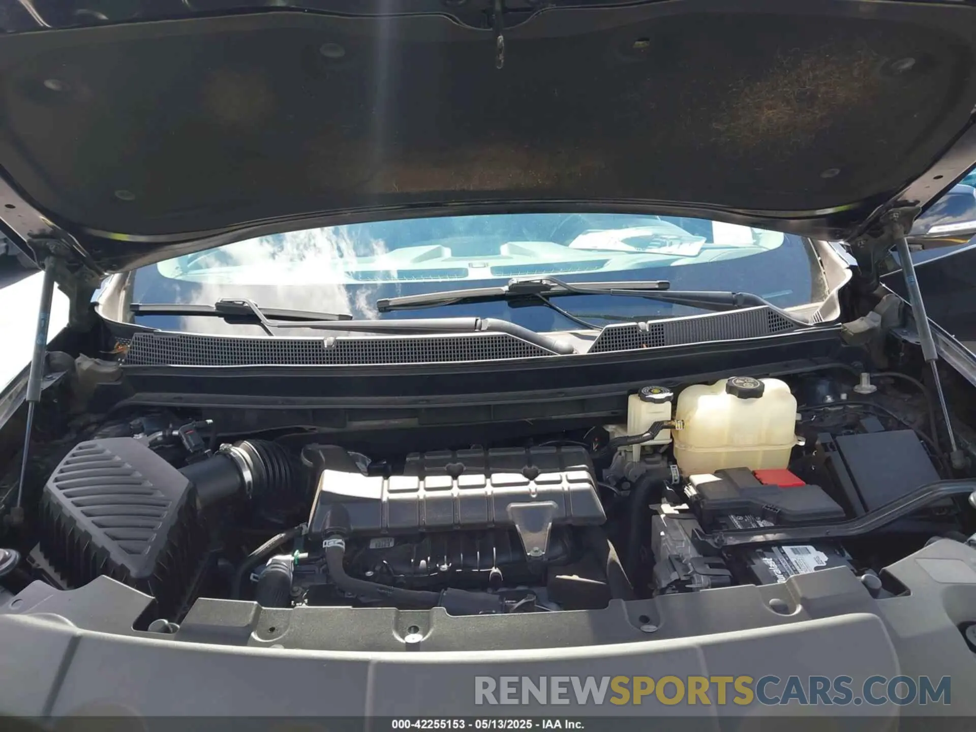 10 Photograph of a damaged car 1GNERKKW6KJ177956 CHEVROLET TRAVERSE 2019