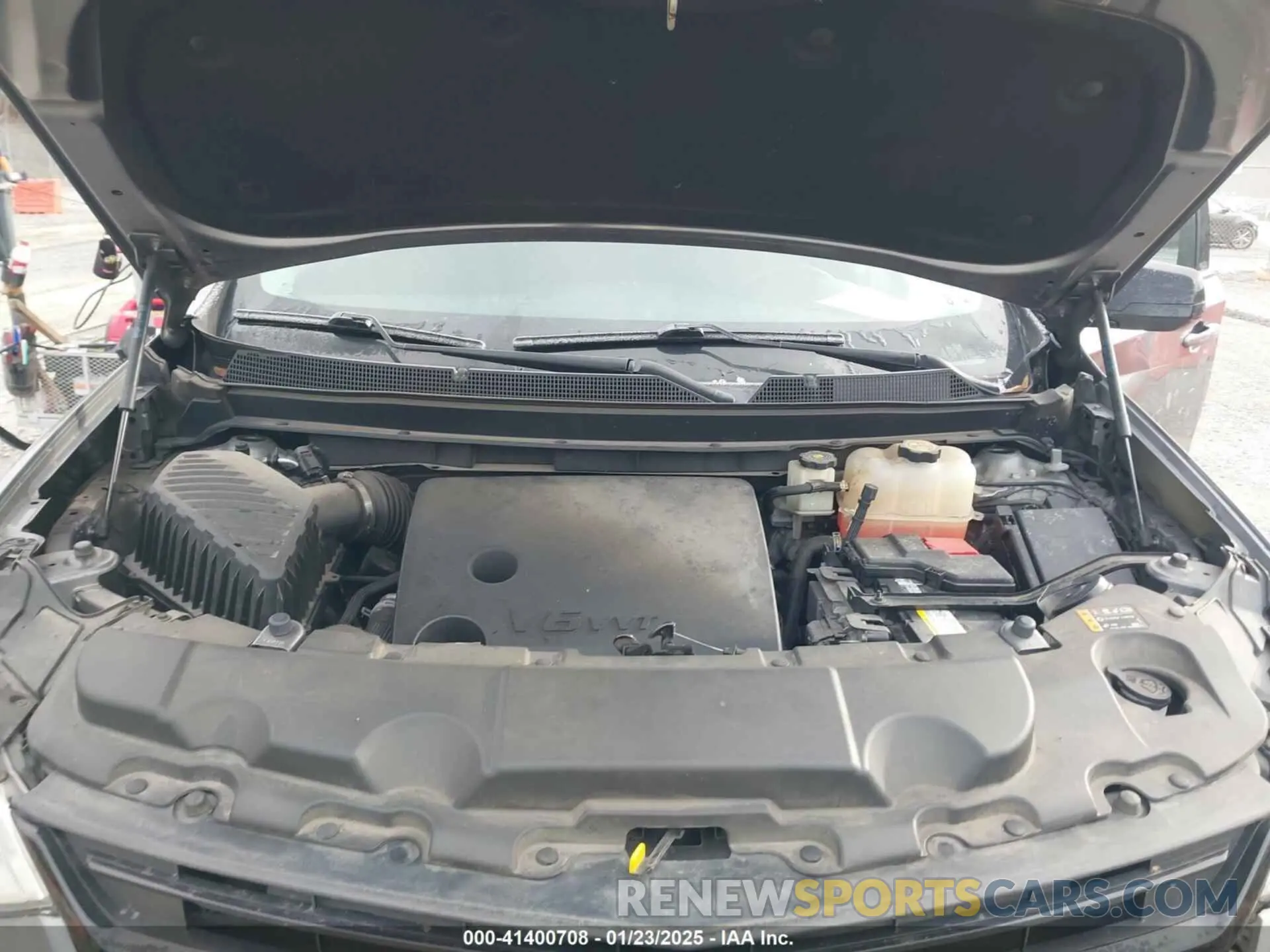 10 Photograph of a damaged car 1GNEVFKW1KJ215838 CHEVROLET TRAVERSE 2019