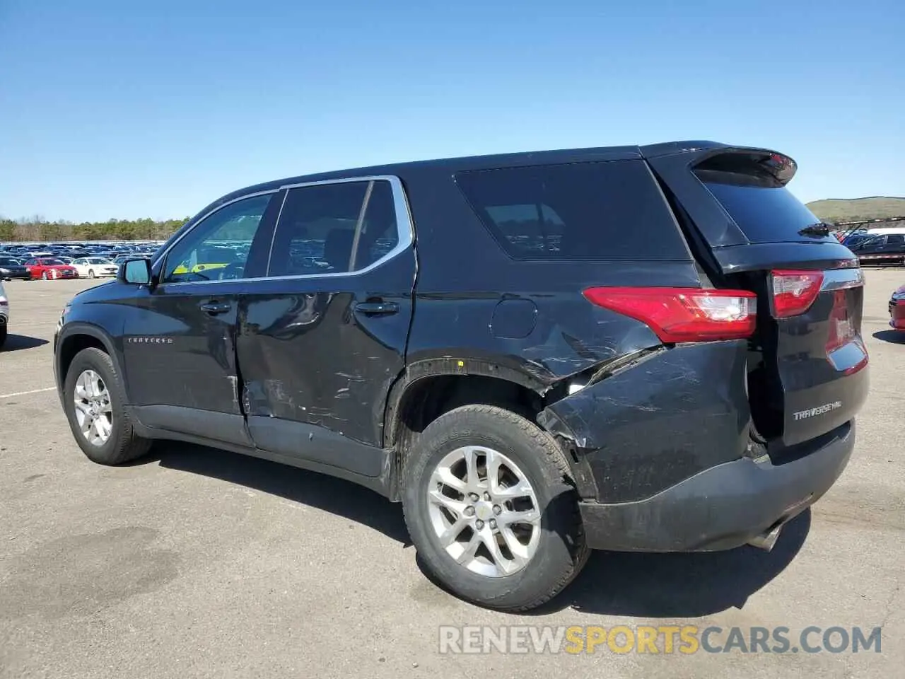 2 Photograph of a damaged car 1GNEVFKW1KJ243896 CHEVROLET TRAVERSE 2019