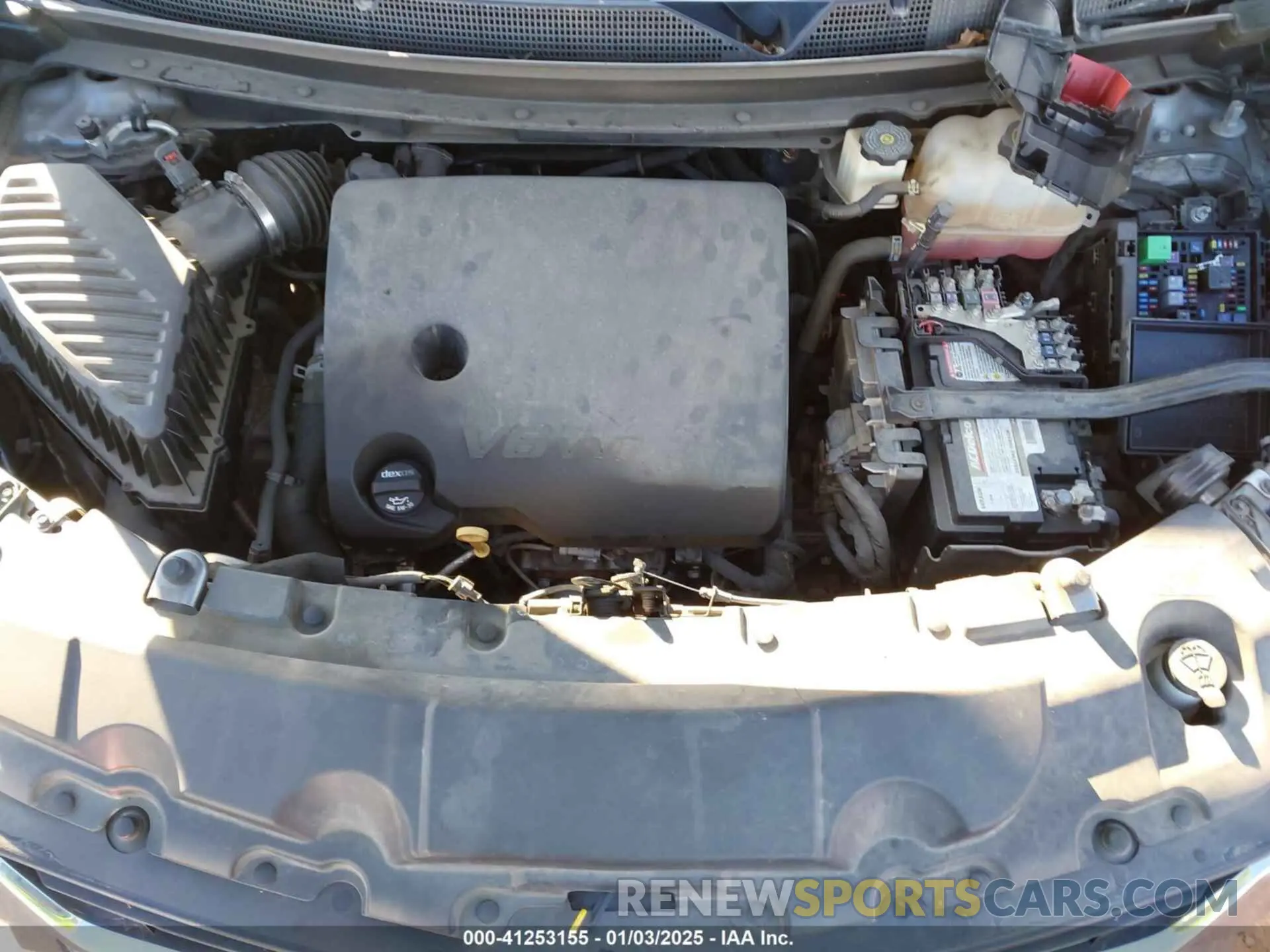 10 Photograph of a damaged car 1GNEVFKW2KJ163247 CHEVROLET TRAVERSE 2019