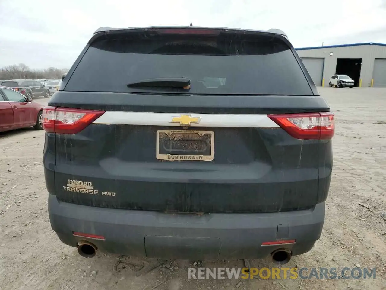 6 Photograph of a damaged car 1GNEVFKW4KJ131822 CHEVROLET TRAVERSE 2019