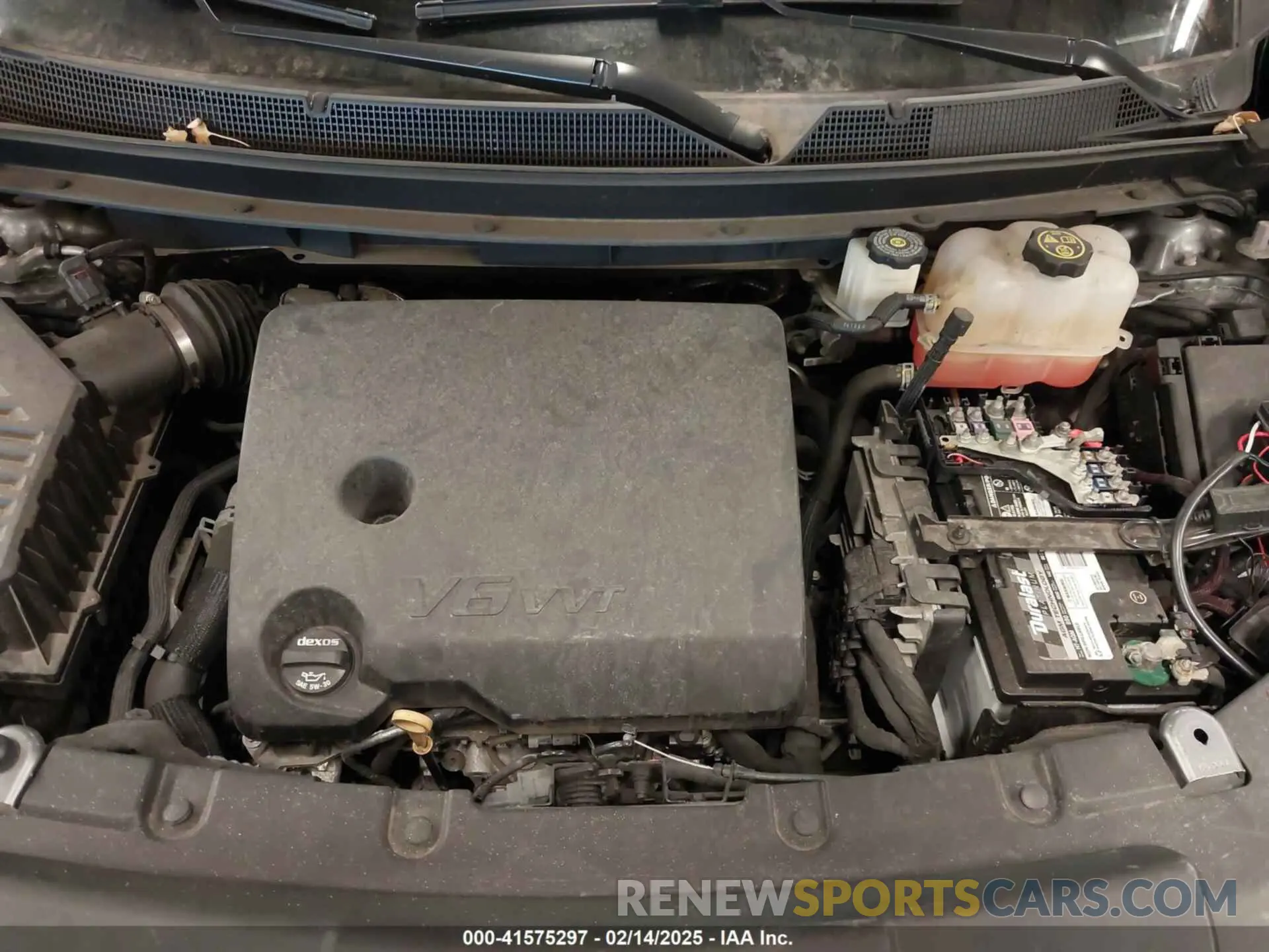 10 Photograph of a damaged car 1GNEVFKW7KJ244115 CHEVROLET TRAVERSE 2019