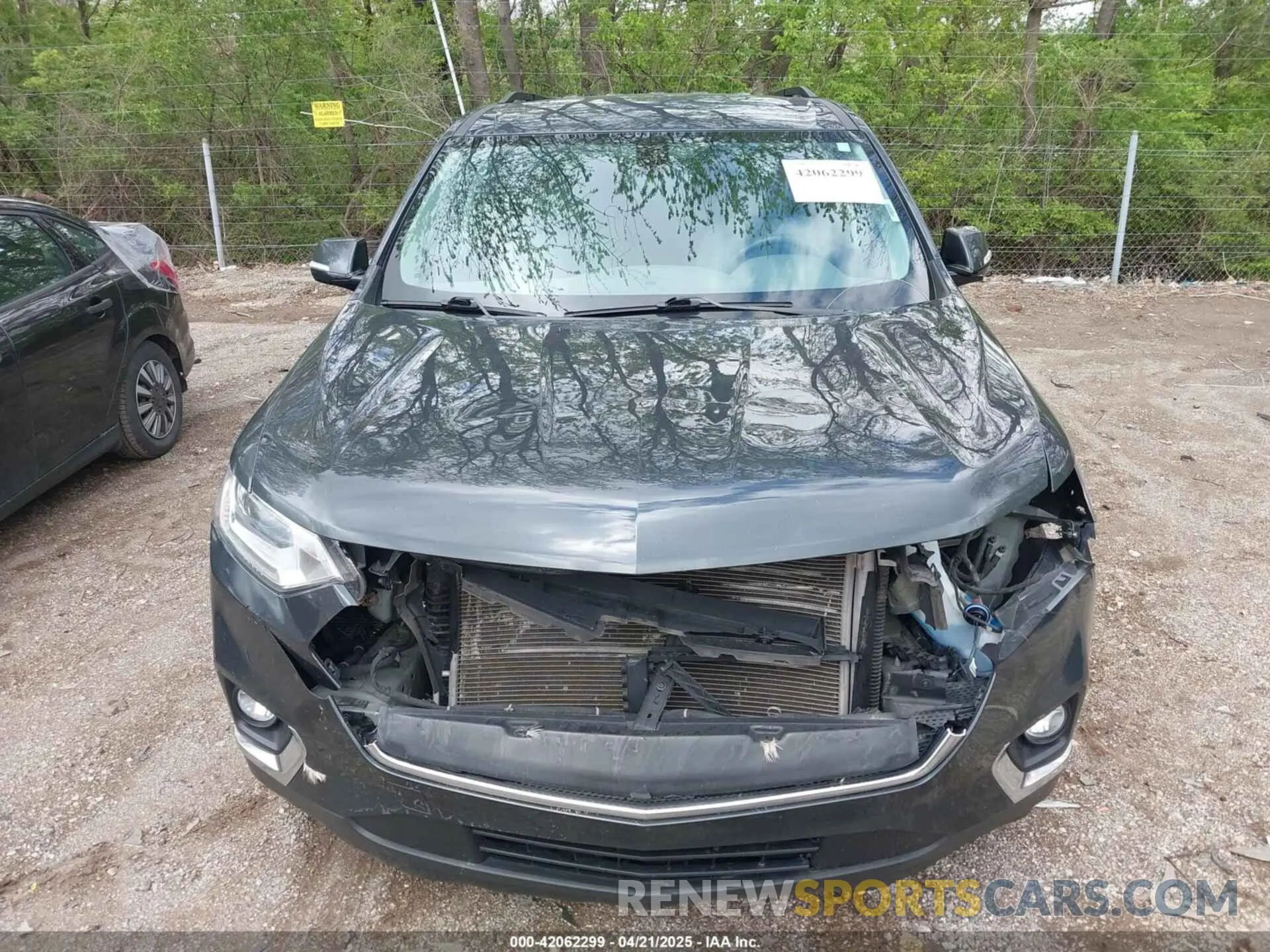 12 Photograph of a damaged car 1GNEVGKW0KJ237772 CHEVROLET TRAVERSE 2019