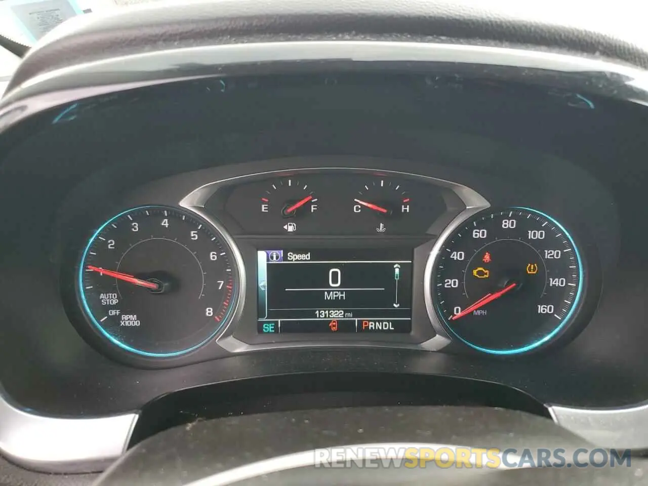 9 Photograph of a damaged car 1GNEVGKW1KJ105362 CHEVROLET TRAVERSE 2019