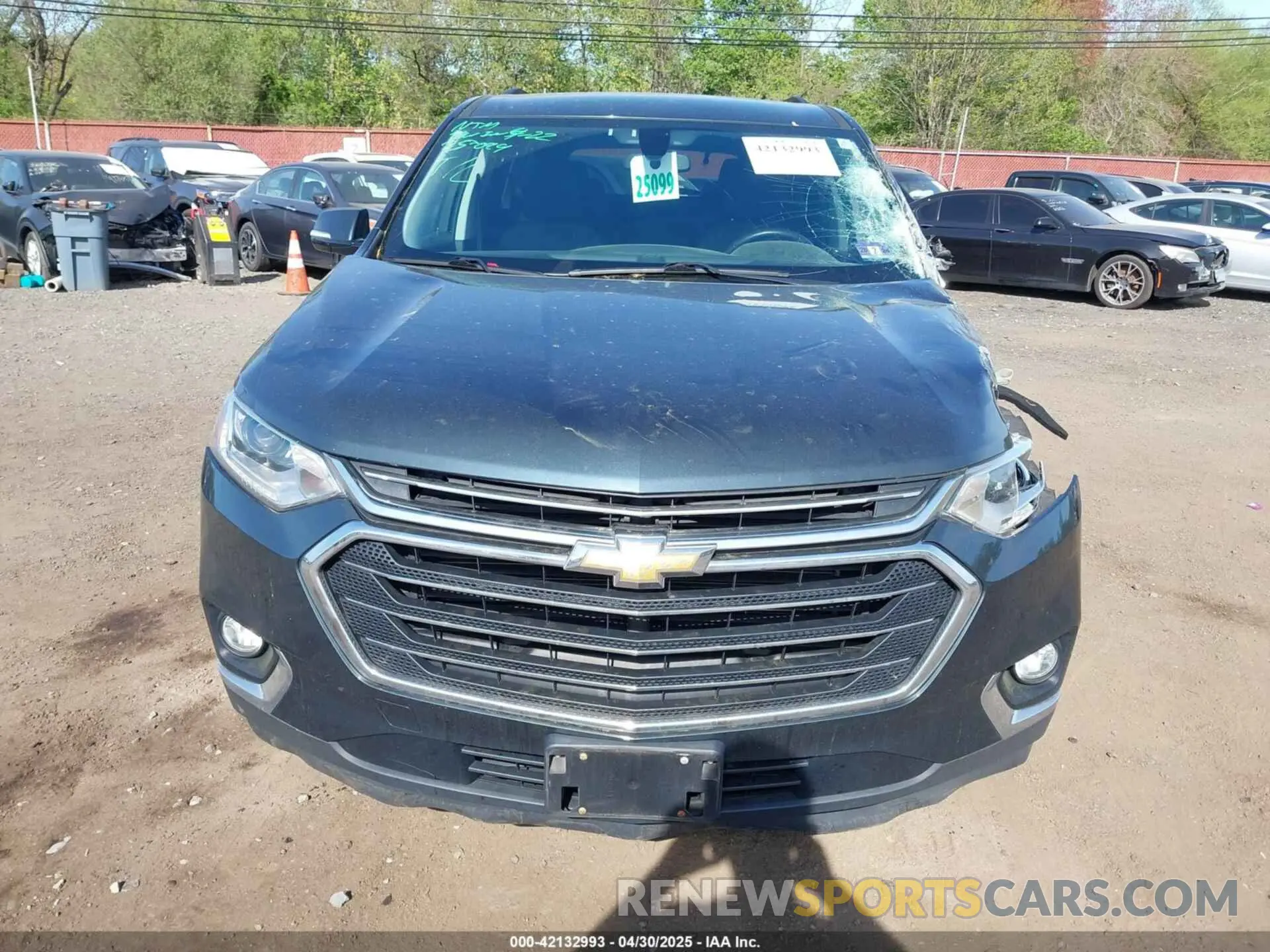 12 Photograph of a damaged car 1GNEVGKW1KJ168722 CHEVROLET TRAVERSE 2019