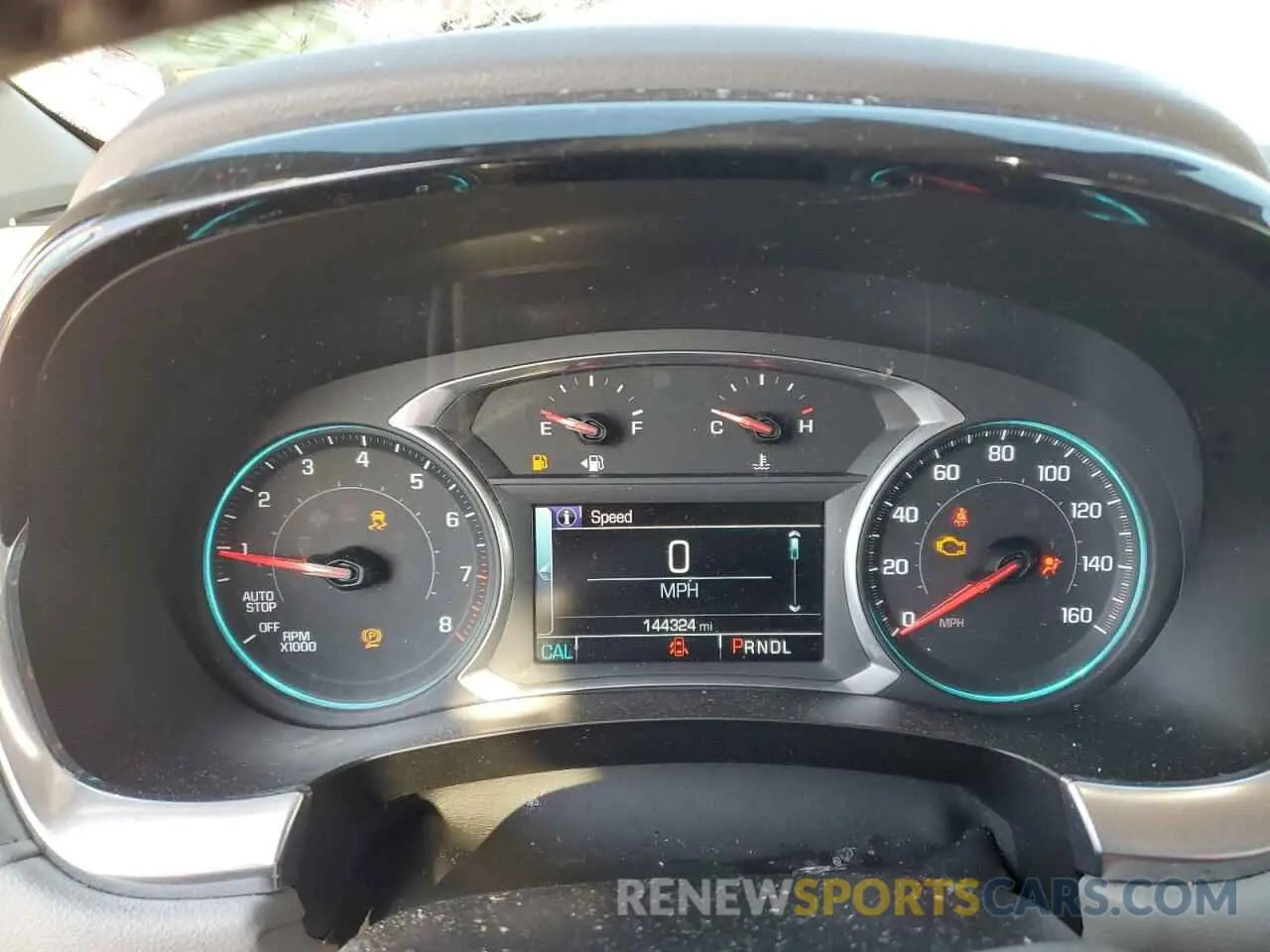9 Photograph of a damaged car 1GNEVGKW1KJ172298 CHEVROLET TRAVERSE 2019