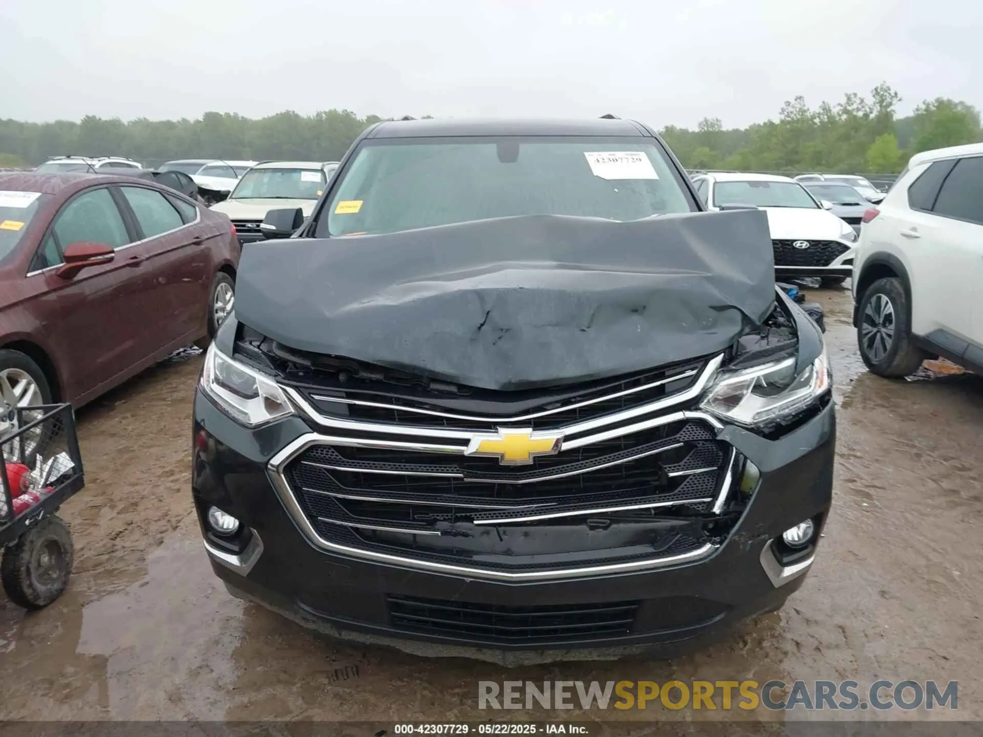 12 Photograph of a damaged car 1GNEVGKW1KJ236386 CHEVROLET TRAVERSE 2019