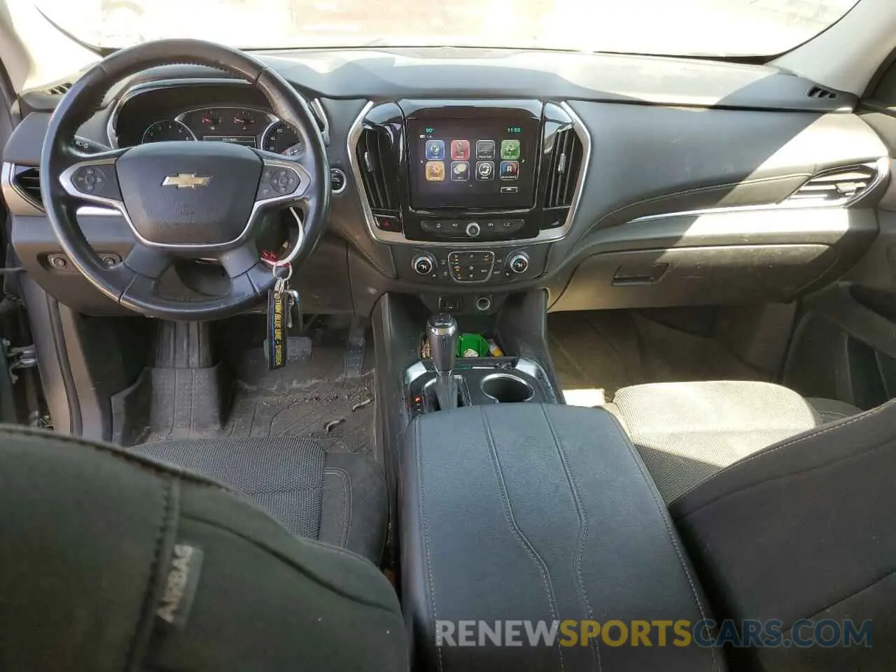 8 Photograph of a damaged car 1GNEVGKW2KJ113258 CHEVROLET TRAVERSE 2019