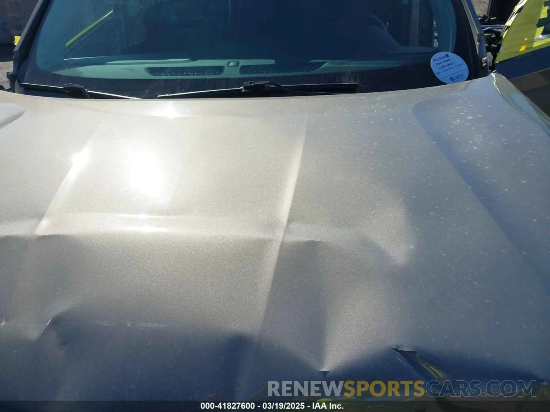 22 Photograph of a damaged car 1GNEVGKW2KJ124602 CHEVROLET TRAVERSE 2019