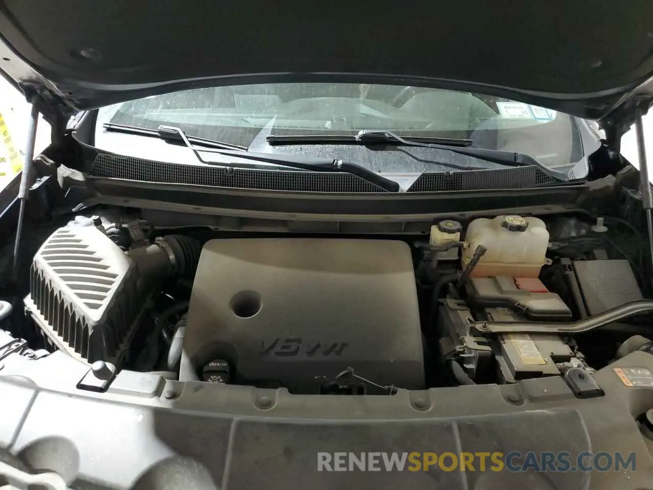 12 Photograph of a damaged car 1GNEVGKW2KJ313265 CHEVROLET TRAVERSE 2019
