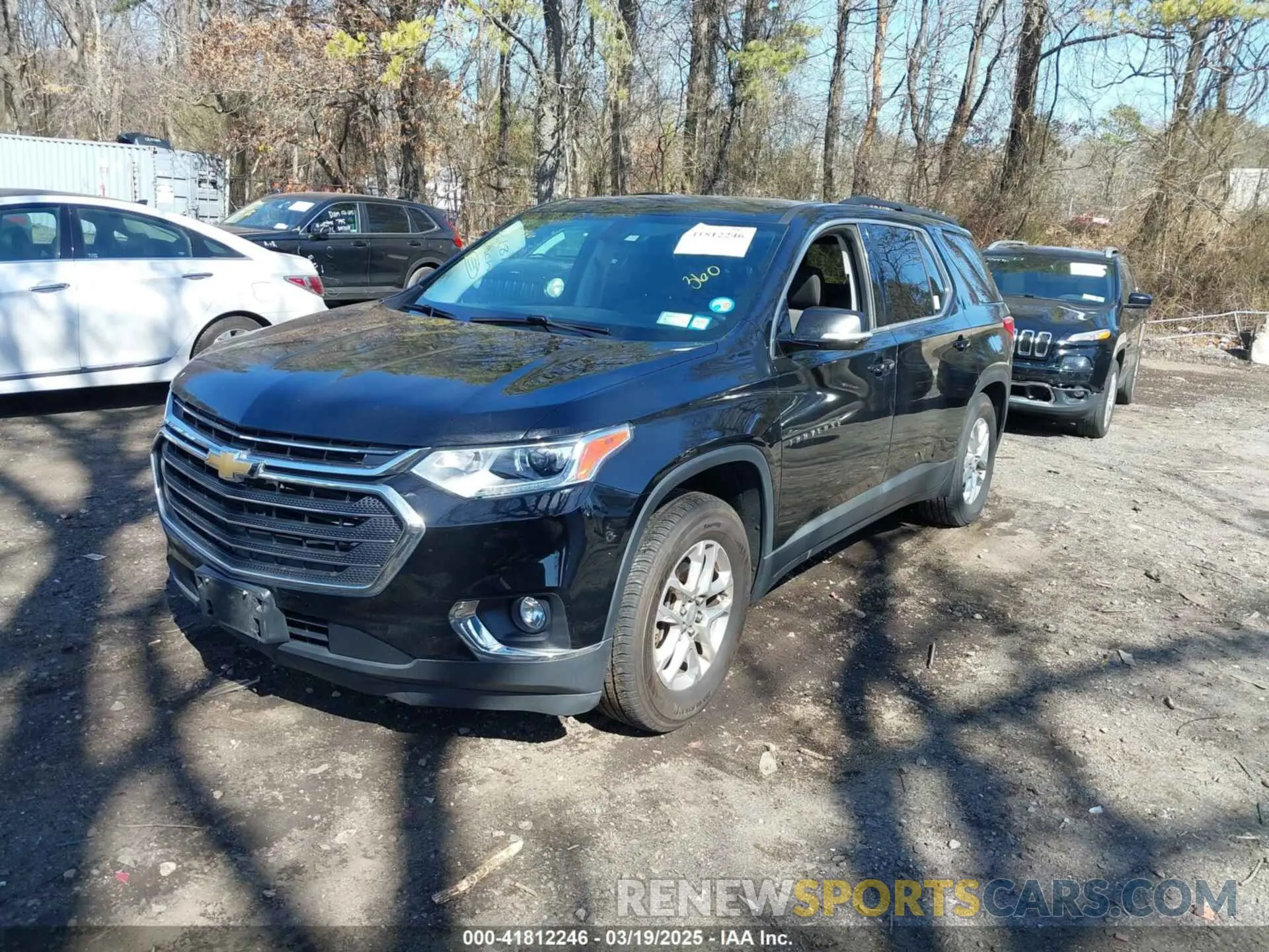 2 Photograph of a damaged car 1GNEVGKW3KJ100518 CHEVROLET TRAVERSE 2019