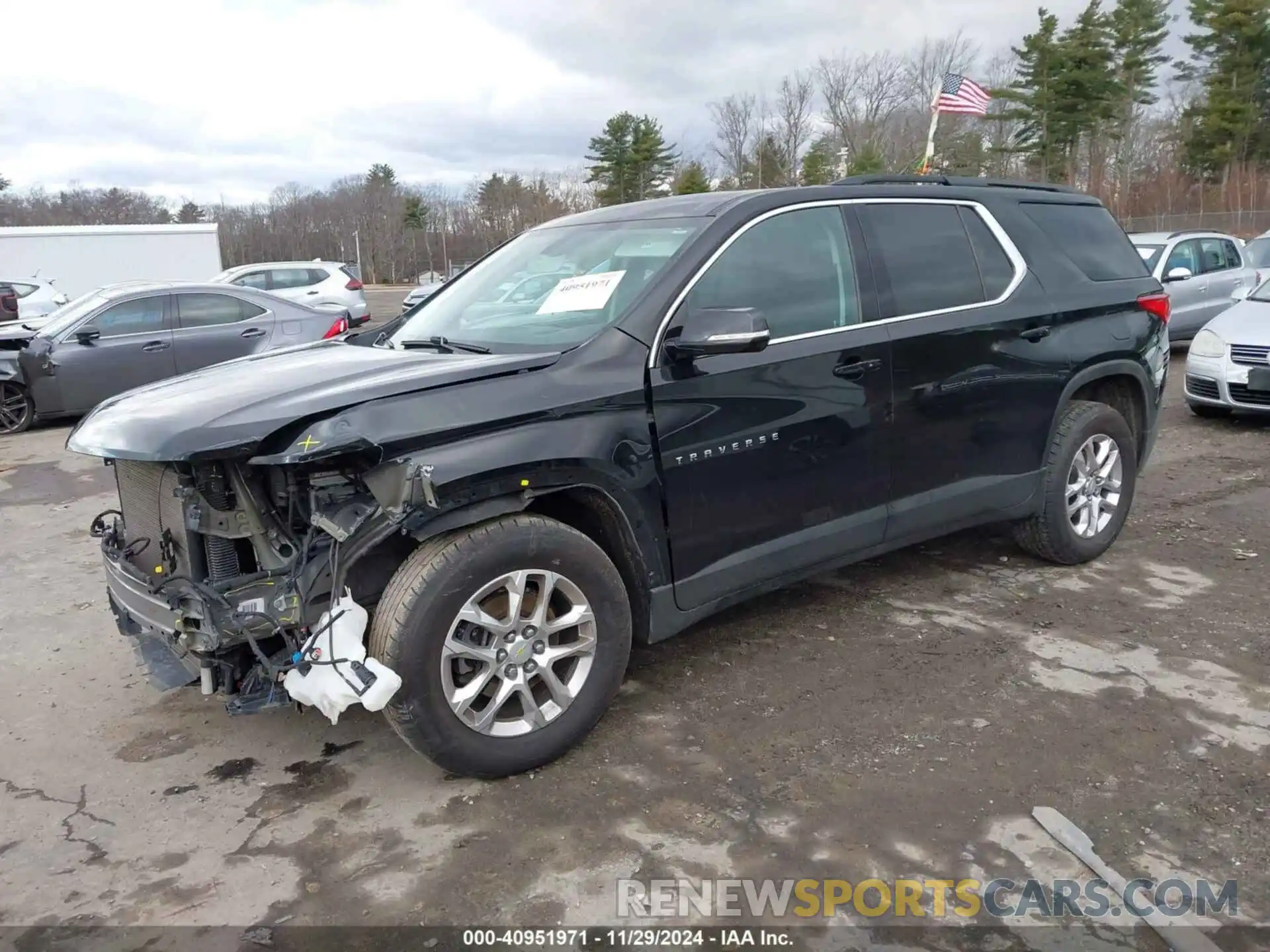 2 Photograph of a damaged car 1GNEVGKW3KJ129436 CHEVROLET TRAVERSE 2019