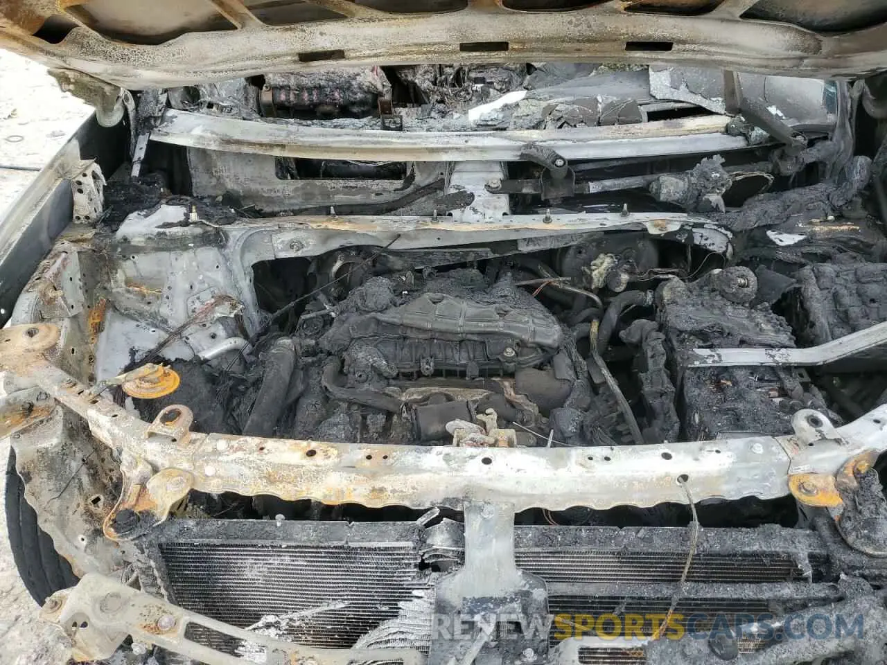 12 Photograph of a damaged car 1GNEVGKW3KJ181116 CHEVROLET TRAVERSE 2019