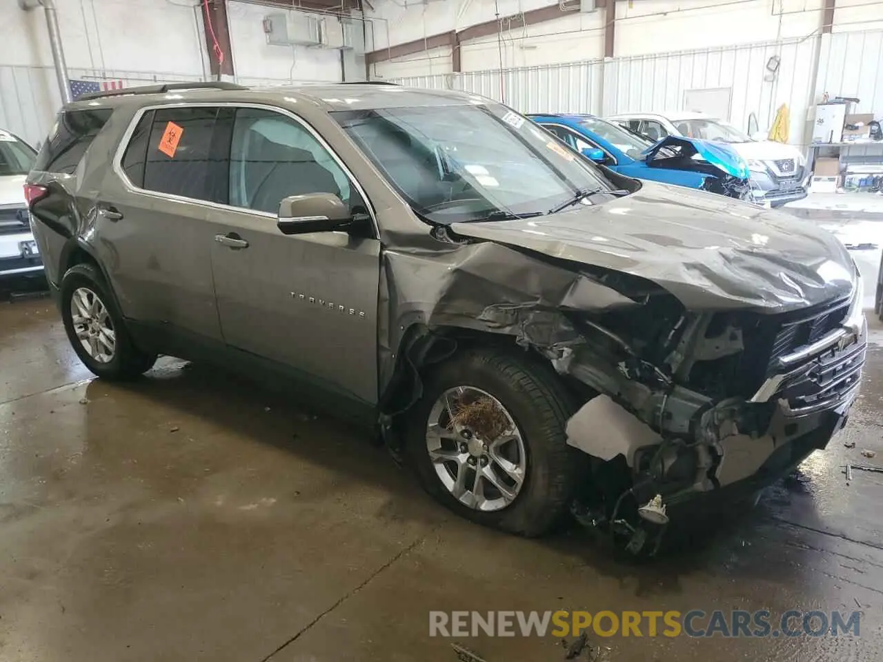 4 Photograph of a damaged car 1GNEVGKW3KJ253660 CHEVROLET TRAVERSE 2019