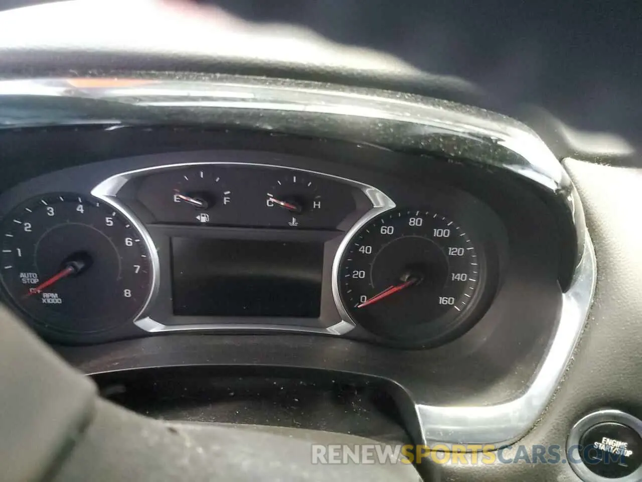 9 Photograph of a damaged car 1GNEVGKW3KJ253660 CHEVROLET TRAVERSE 2019