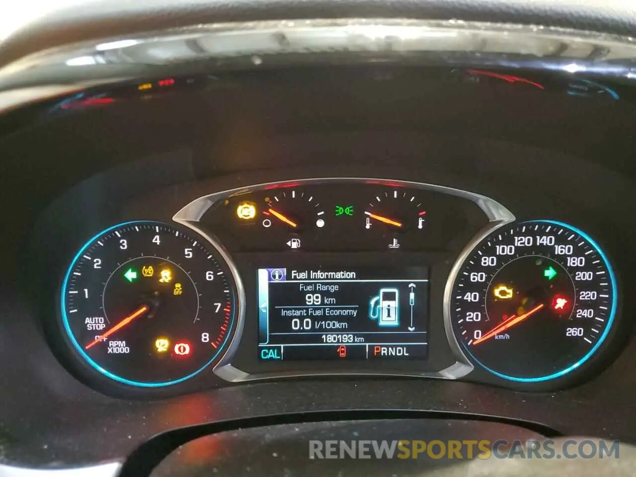 9 Photograph of a damaged car 1GNEVGKW3KJ295715 CHEVROLET TRAVERSE 2019