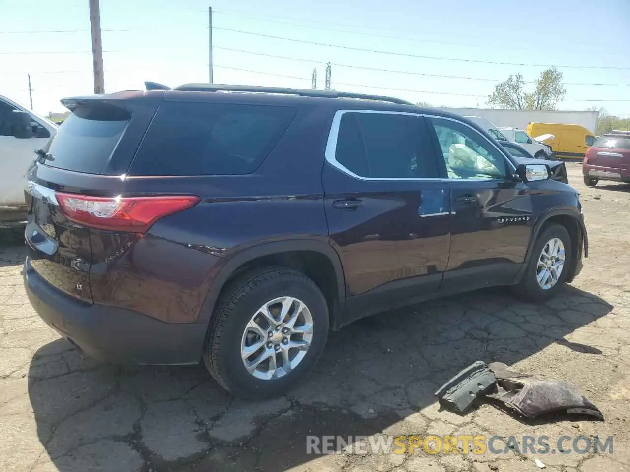 3 Photograph of a damaged car 1GNEVGKW4KJ210820 CHEVROLET TRAVERSE 2019