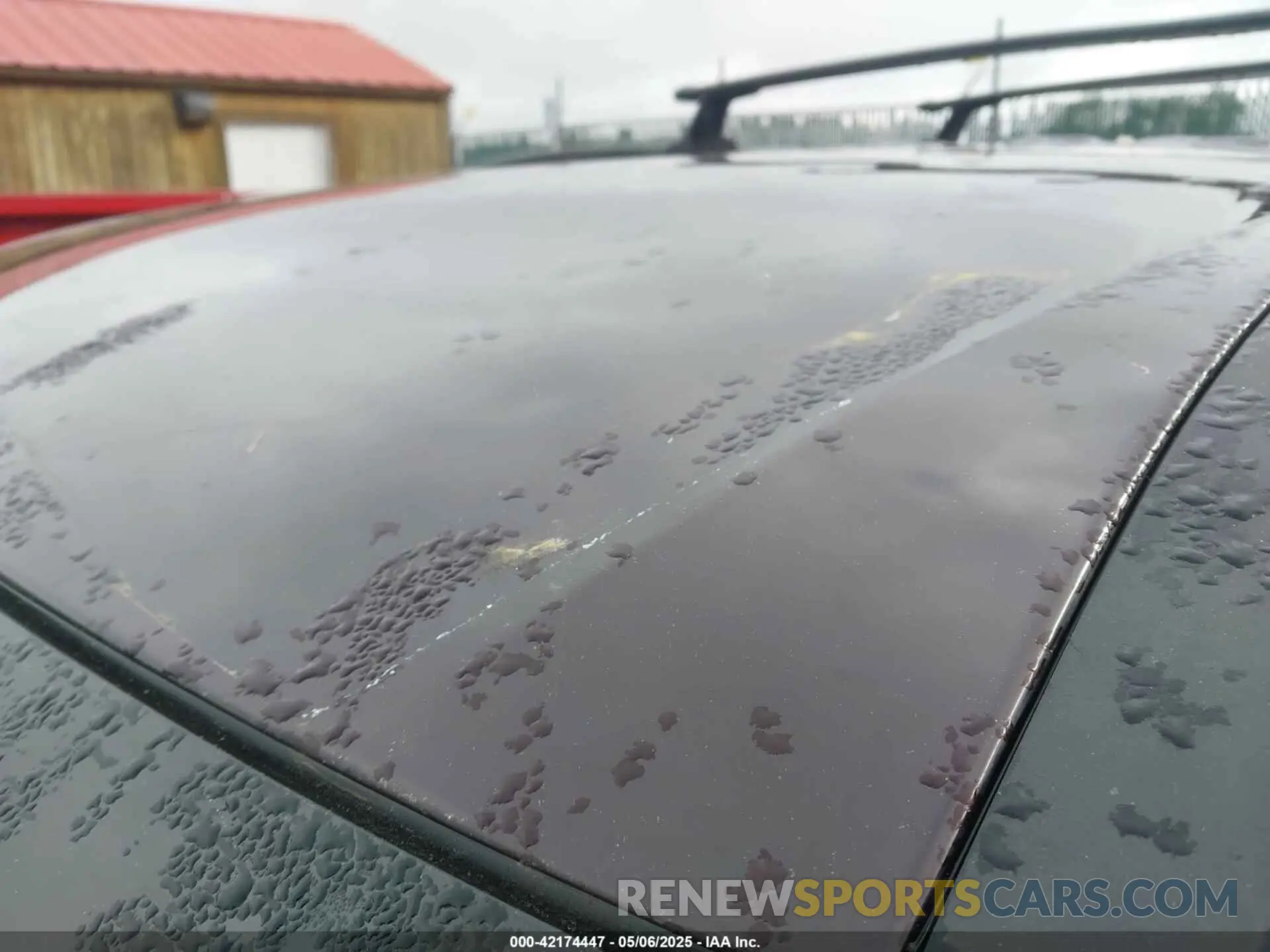 6 Photograph of a damaged car 1GNEVGKW5KJ100679 CHEVROLET TRAVERSE 2019