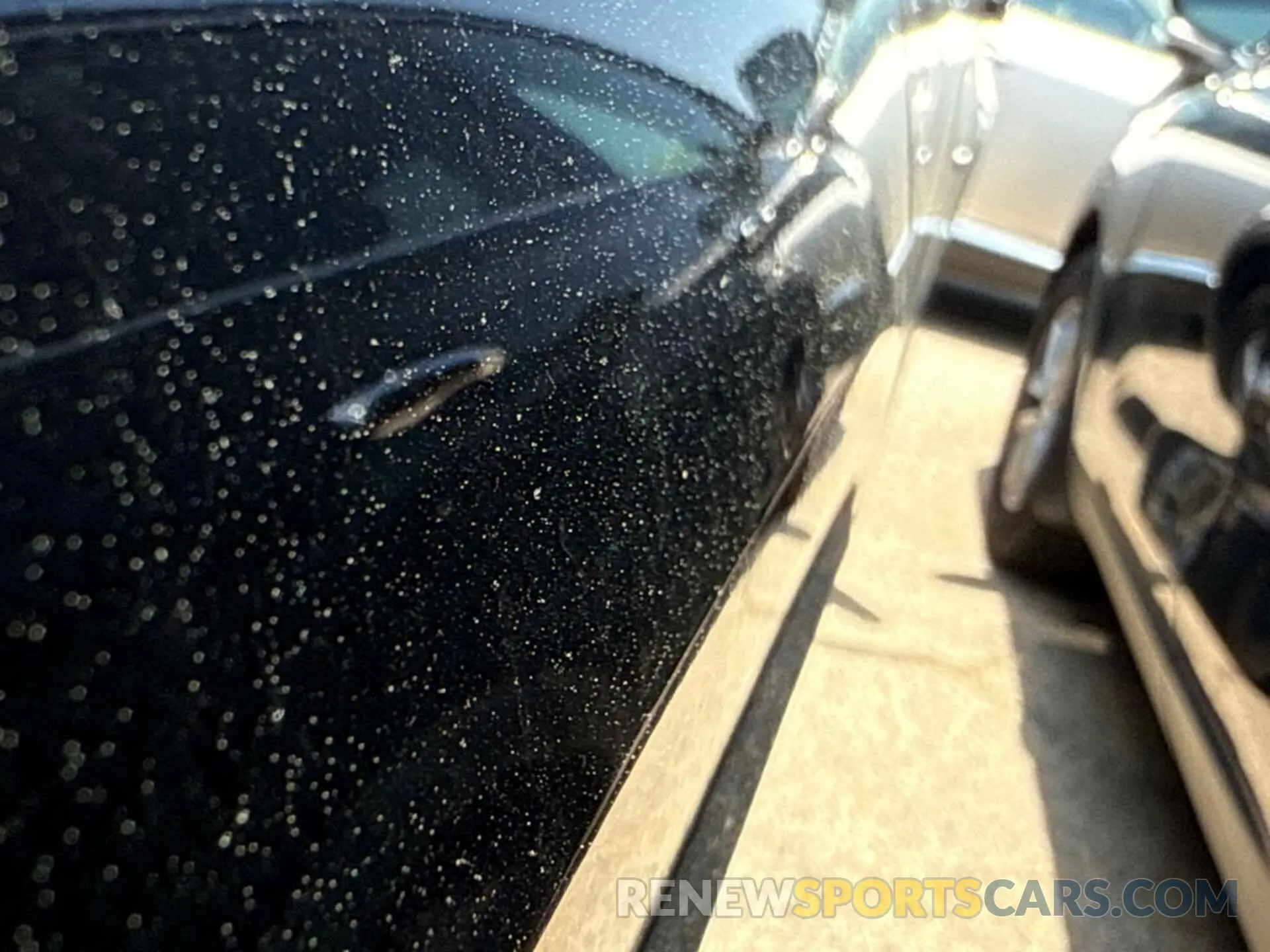 20 Photograph of a damaged car 1GNEVGKW5KJ219364 CHEVROLET TRAVERSE 2019