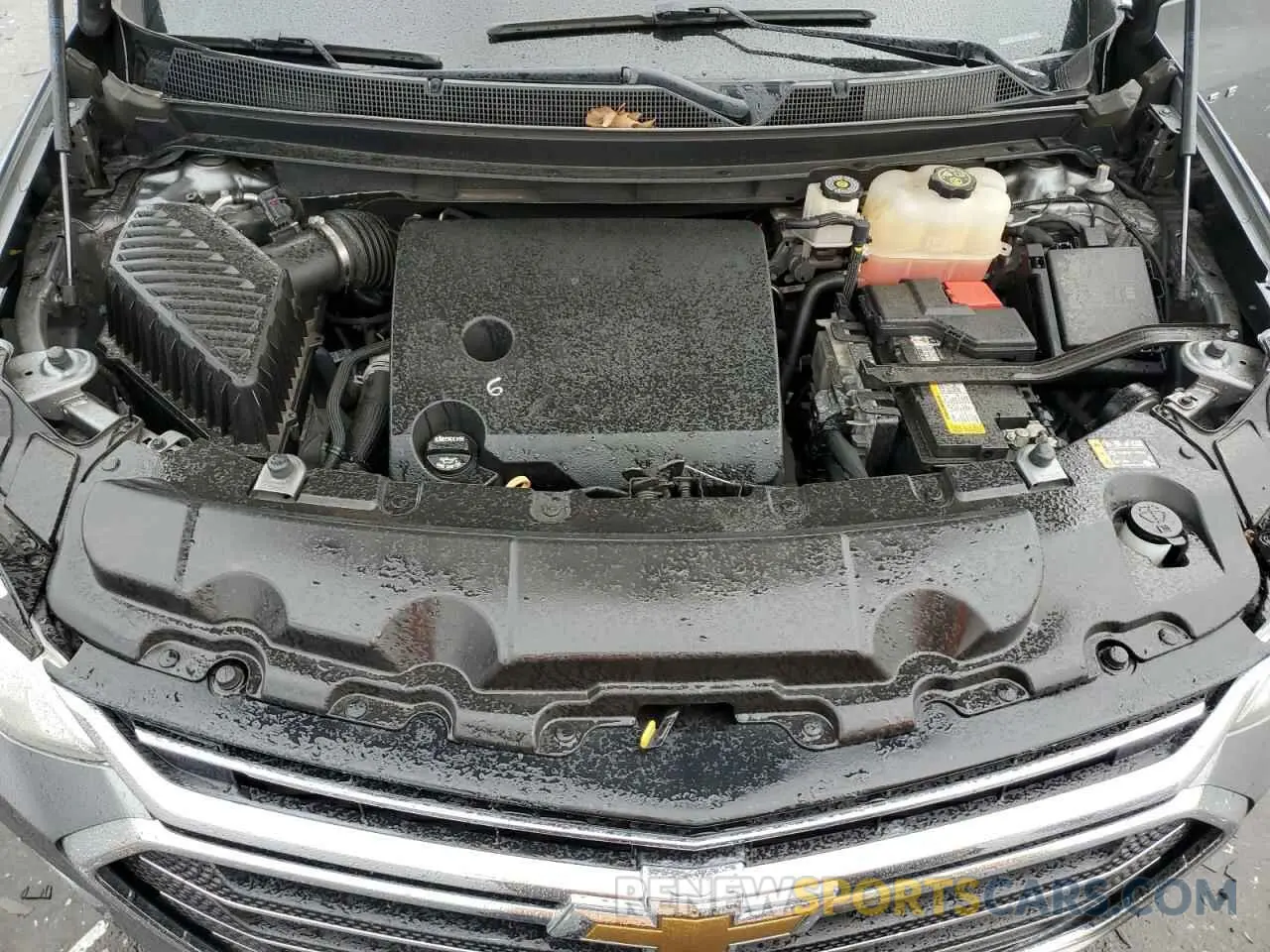12 Photograph of a damaged car 1GNEVGKW5KJ258777 CHEVROLET TRAVERSE 2019